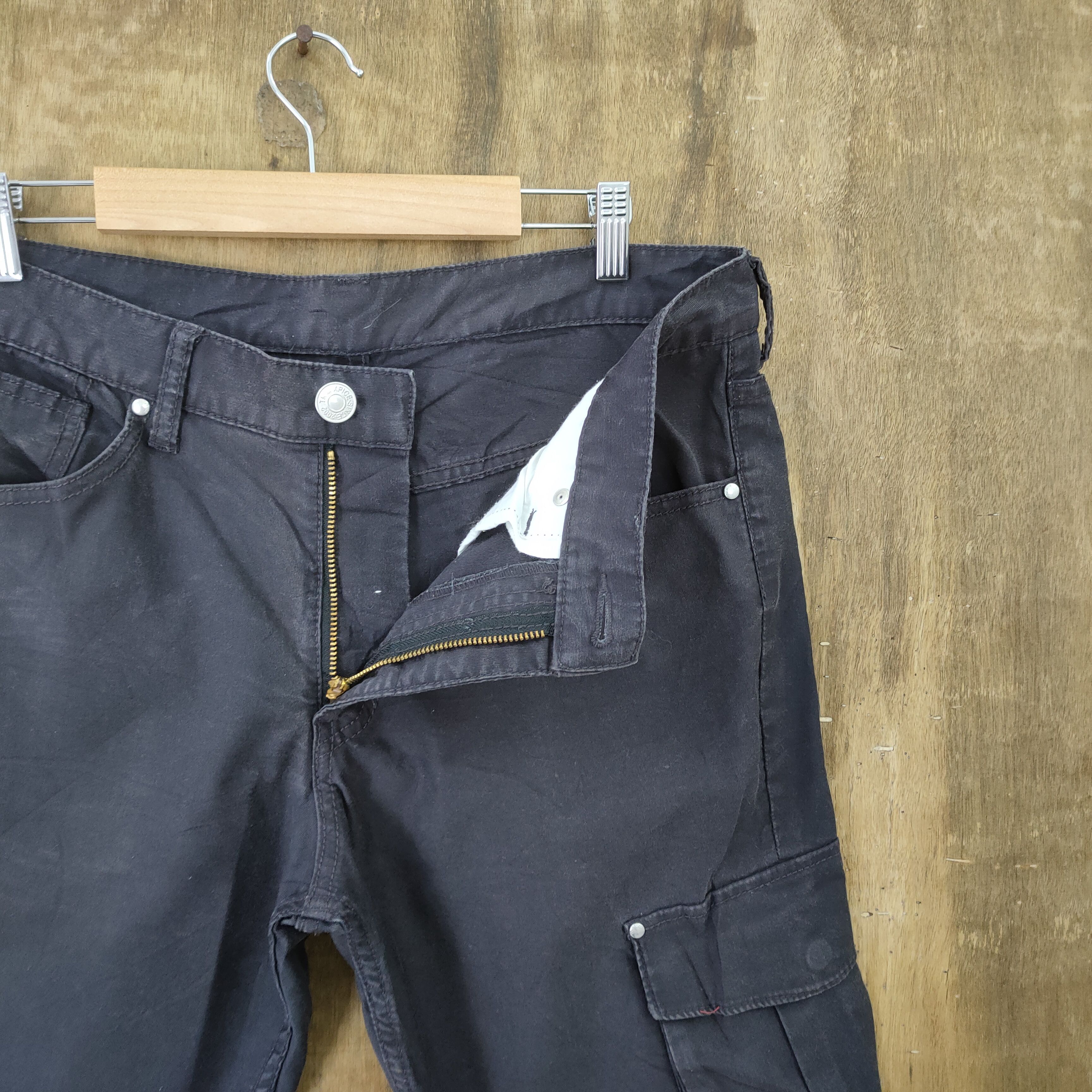 Japanese Brand × Takeo Kikuchi TEKEO KIKUCHI CARGO PANTS MULTIPOCKET TACTICAL Size US 32 / EU 48 - 7 Thumbnail