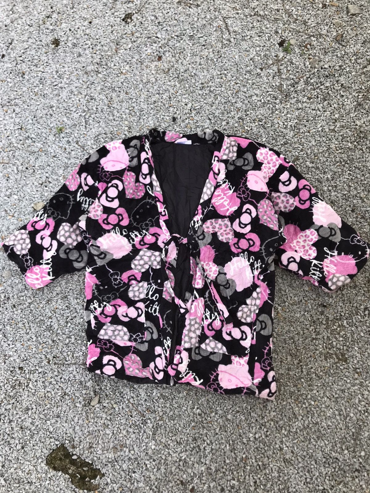 Japanese Brand Vintage Hello Kitty Kimono cardigan fleece Jacket Noragi Size US M / EU 48-50 / 2 - 1 Thumbnail