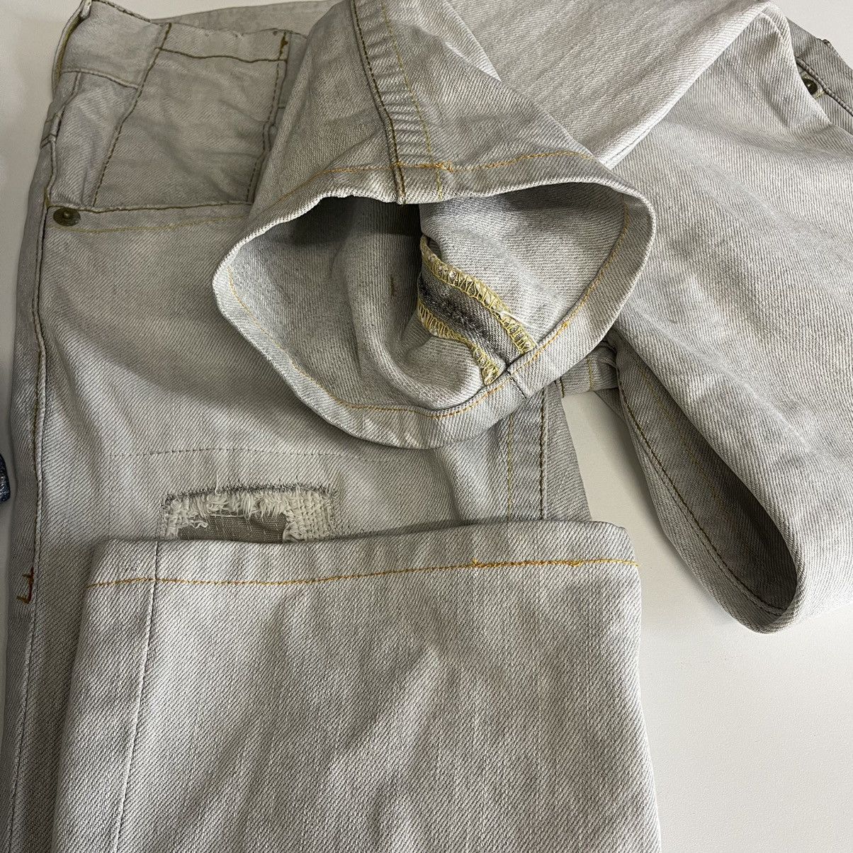 Japanese Brand × Vanquish Vanquish Bootcut Distressed Denim Pants 28x29 Size US 28 / EU 44 - 11 Thumbnail