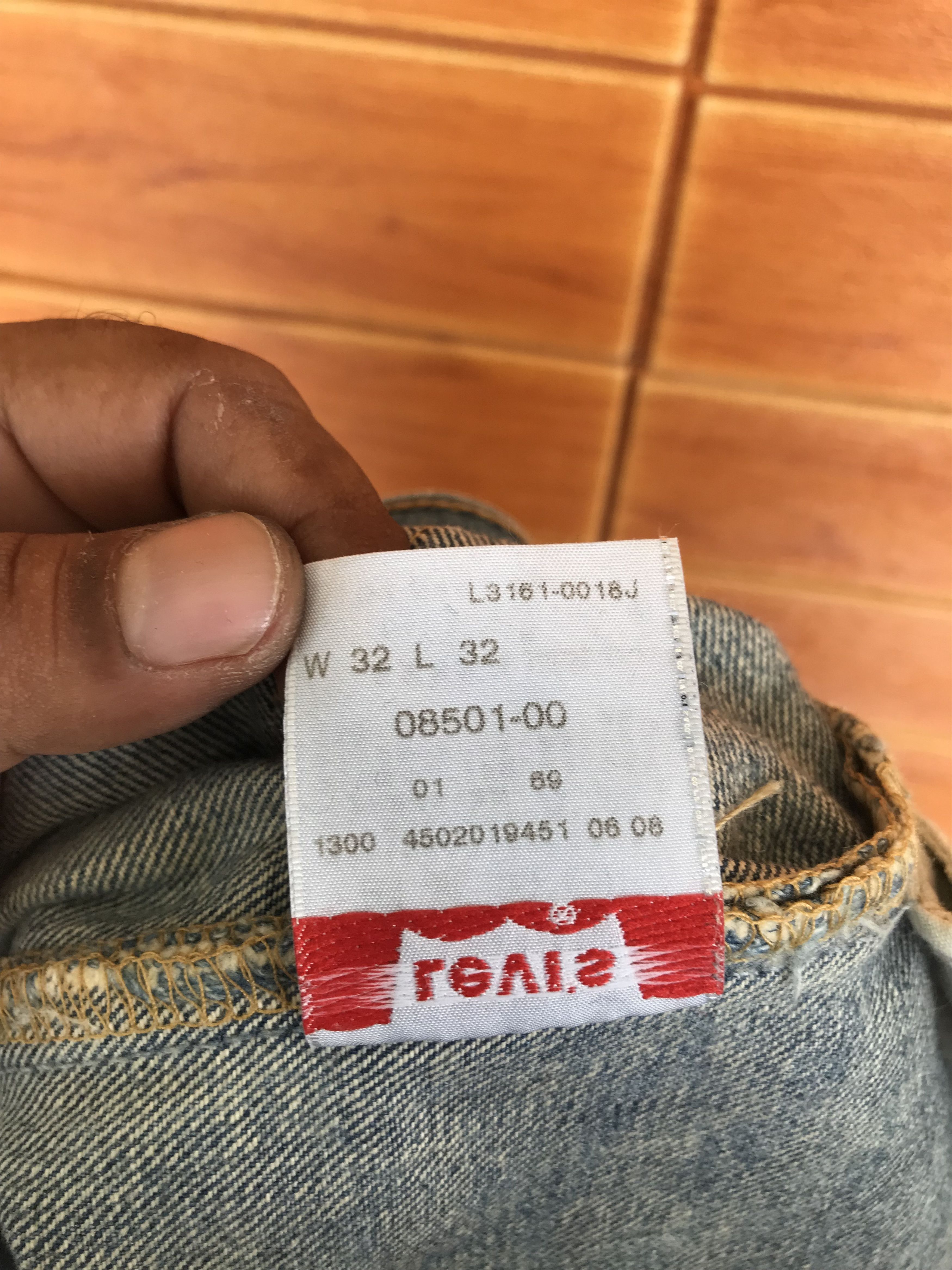 Levi's Vintage Clothing Vintage Levis 501 Clawmark Distressed Denim Jeans Size US 32 / EU 48 - 24 Thumbnail