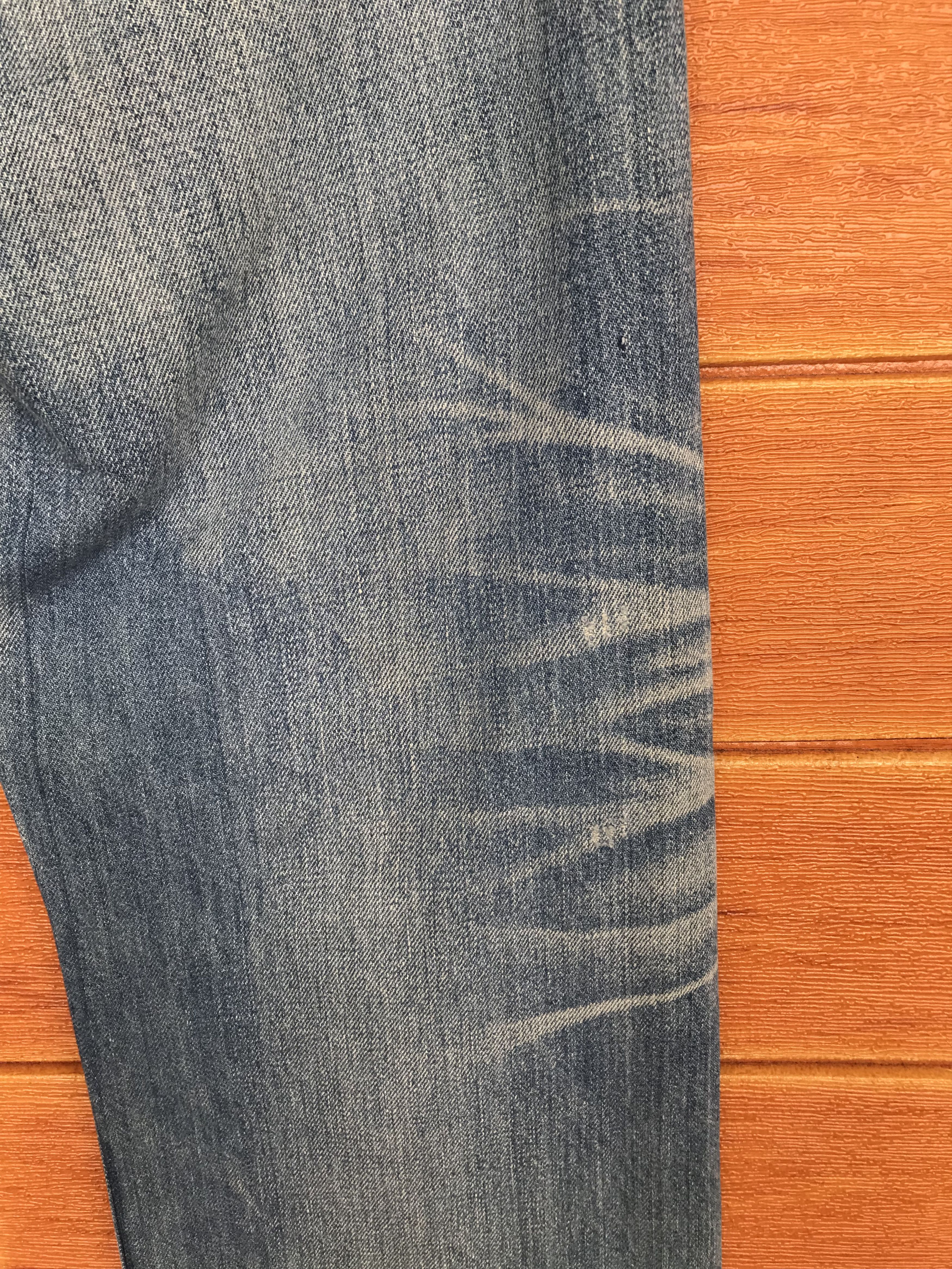 Levi's Vintage Clothing Vintage Levis 501 Clawmark Distressed Denim Jeans Size US 32 / EU 48 - 14 Thumbnail