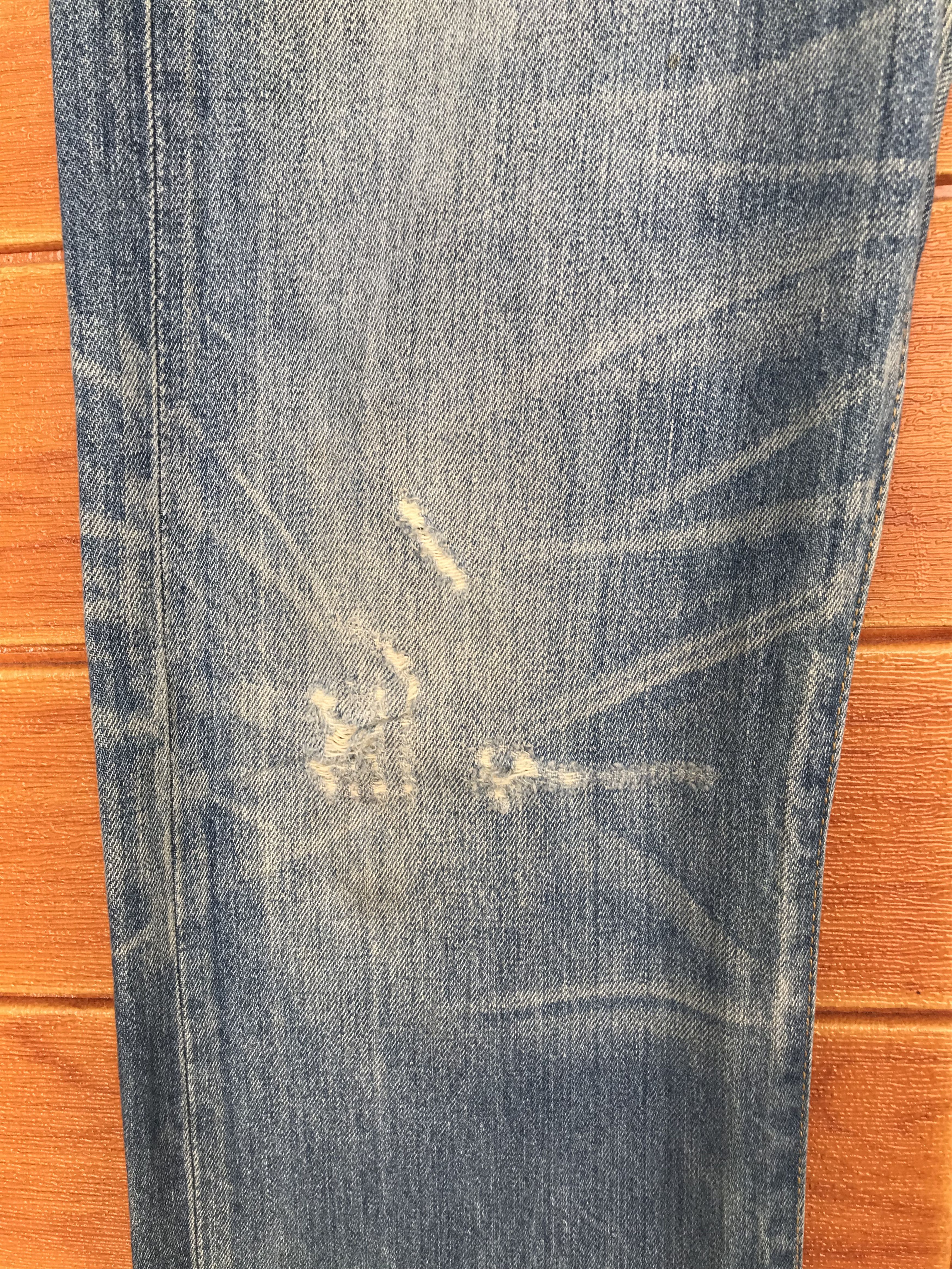 Levi's Vintage Clothing Vintage Levis 501 Clawmark Distressed Denim Jeans Size US 32 / EU 48 - 8 Thumbnail