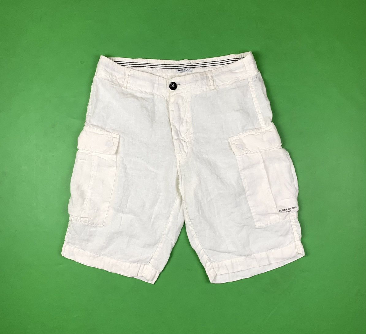 image of Ss 06 Stone Island White Lino Logo Cargo / Bermuda Shorts, Men's (Size 32)