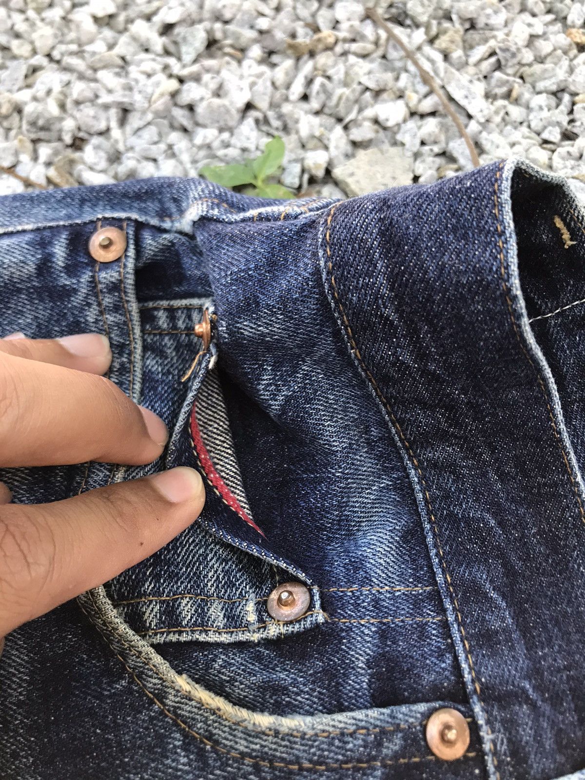 Okura DISTRESSED Thrashed Okura Indigo SELVEDGE JAPAN denim Baggy Size US 33 - 8 Thumbnail