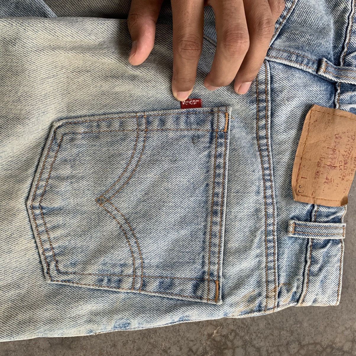 Levi's Vintage 90s THRASHED Distressed Levis Jeans denim Pant Size US 30 / EU 46 - 7 Thumbnail