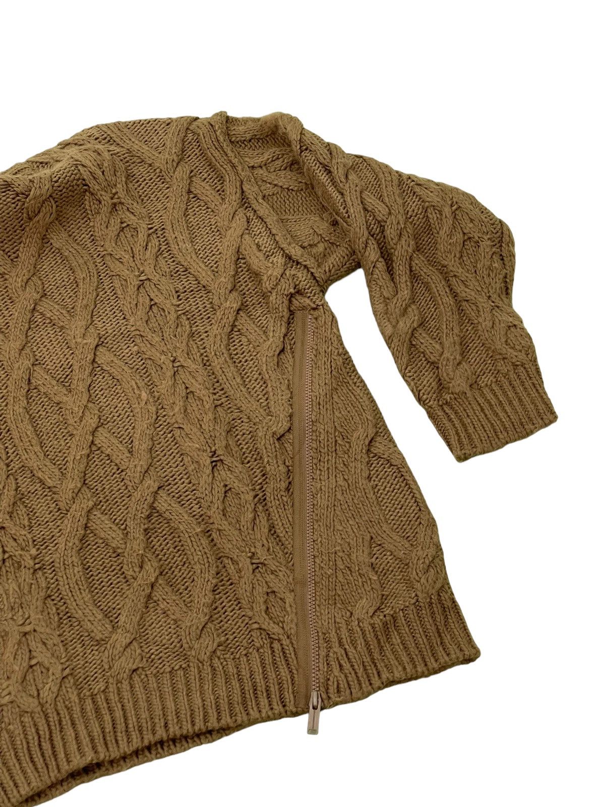 Undercover Knitwear GU x Undercover 5🟩0 Size US M / EU 48-50 / 2 - 9 Thumbnail