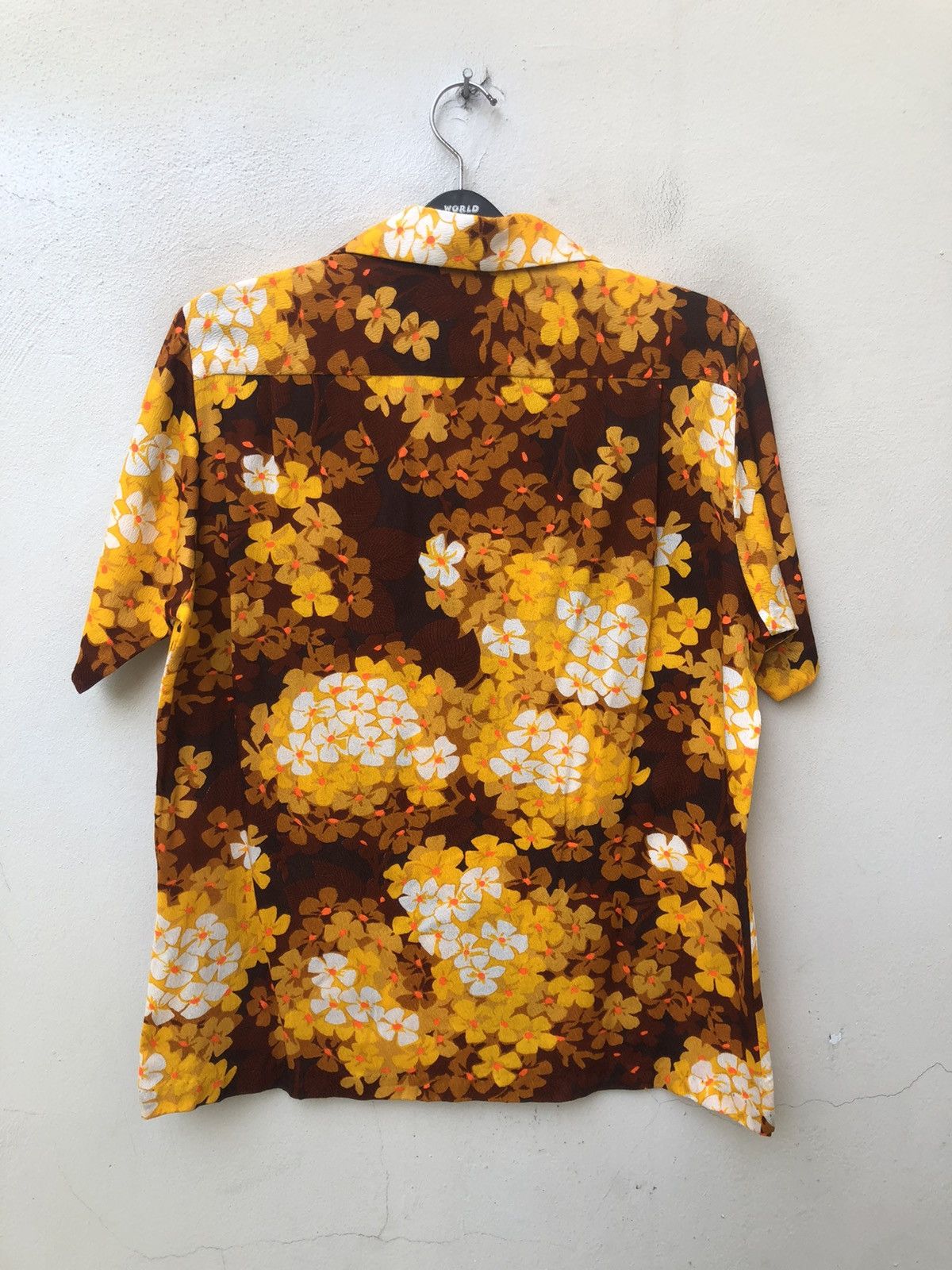 Other 60s 70s Hookano Brand Flower Psychedelic Hawaiian Barkcloth Size US M / EU 48-50 / 2 - 13 Thumbnail