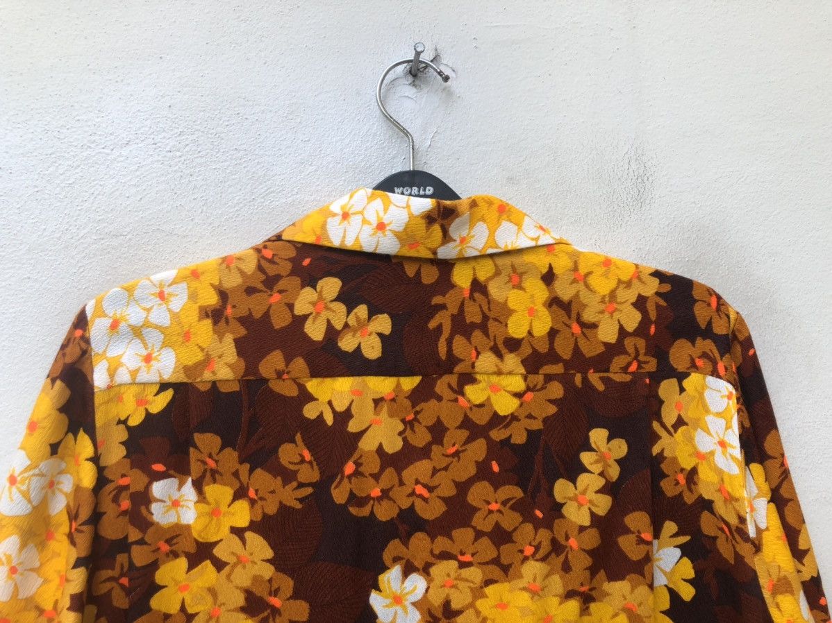 Other 60s 70s Hookano Brand Flower Psychedelic Hawaiian Barkcloth Size US M / EU 48-50 / 2 - 14 Thumbnail