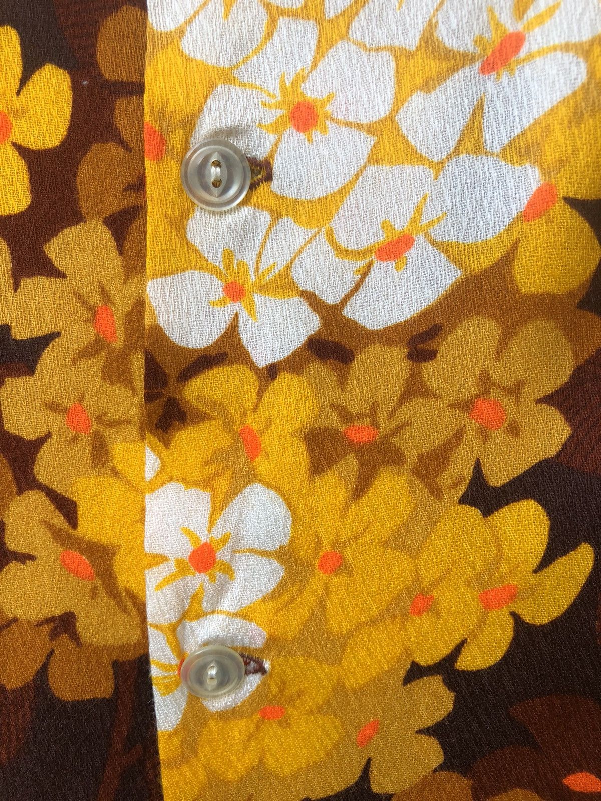 Other 60s 70s Hookano Brand Flower Psychedelic Hawaiian Barkcloth Size US M / EU 48-50 / 2 - 9 Thumbnail