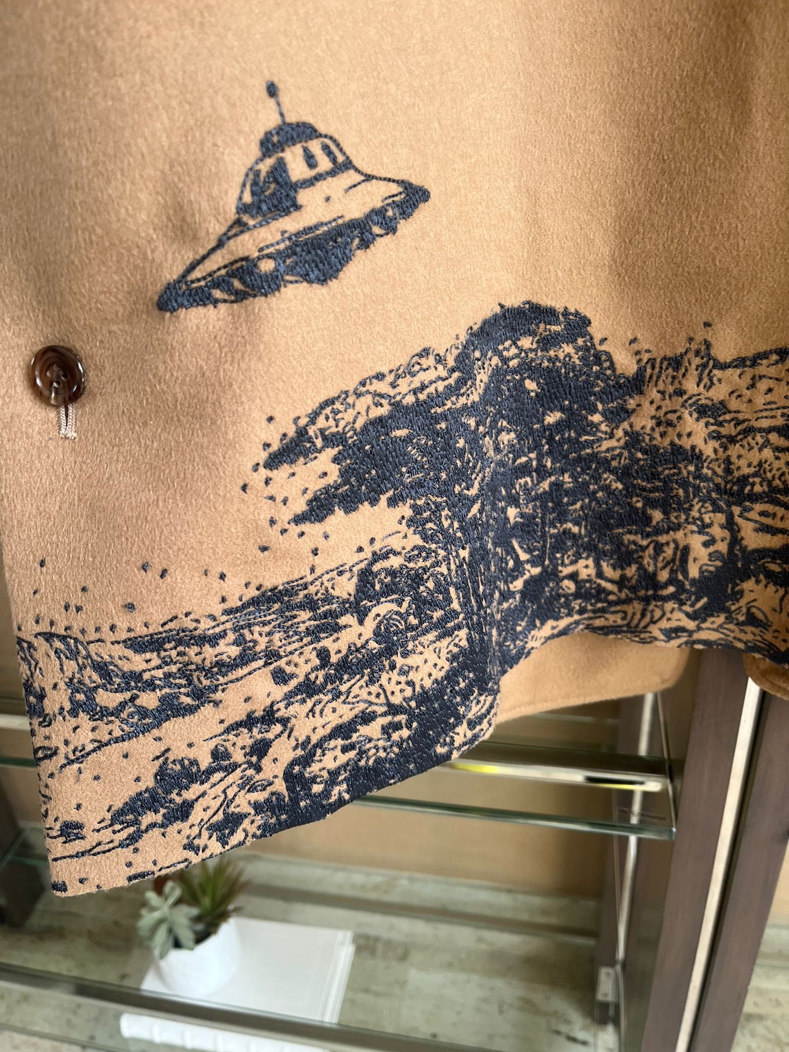 Undercover × Valentino Cashmere Time Traveler Embroidered Coat in Camel Size US L / EU 52-54 / 3 - 18 Thumbnail