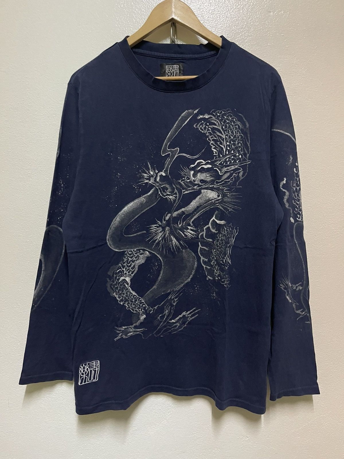 Juraku Dragon Motive Long Sleeve T Shirt