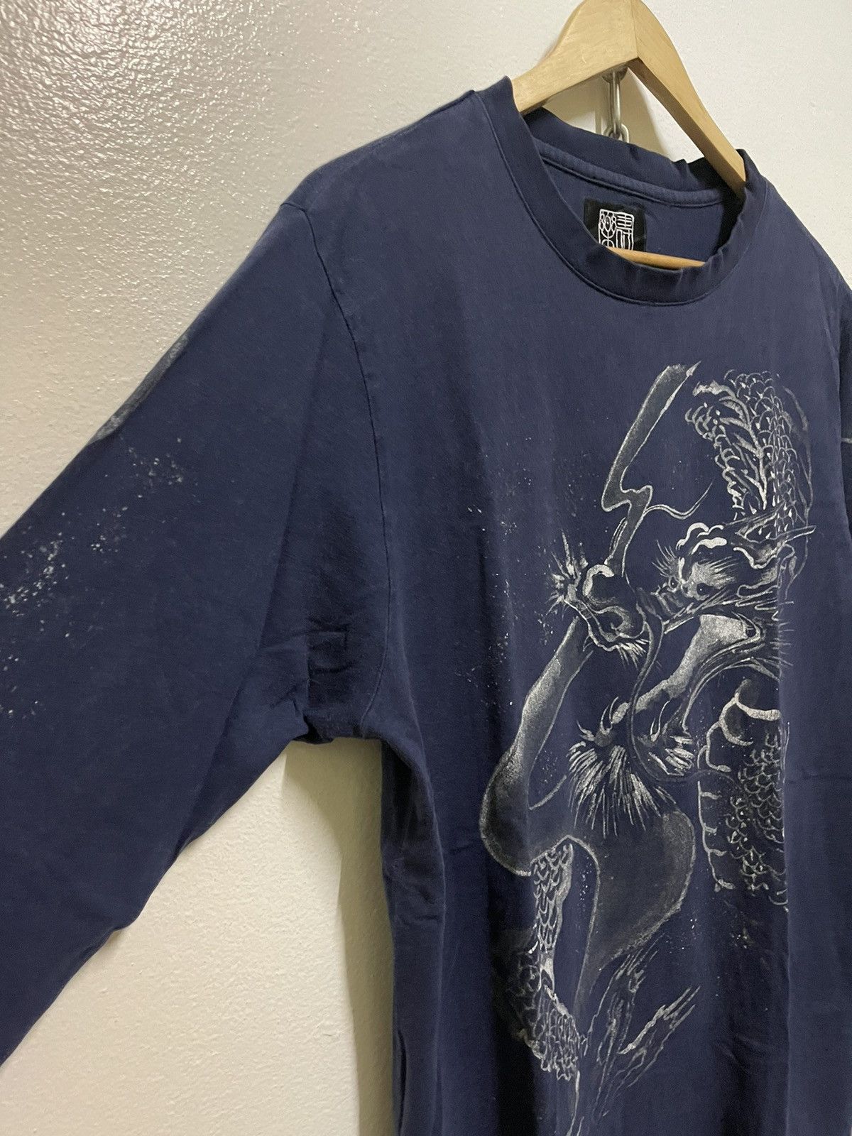 Japanese Brand Juraku Dragon Motive Long Sleeve T Shirt Size US XL / EU 56 / 4 - 2 Thumbnail