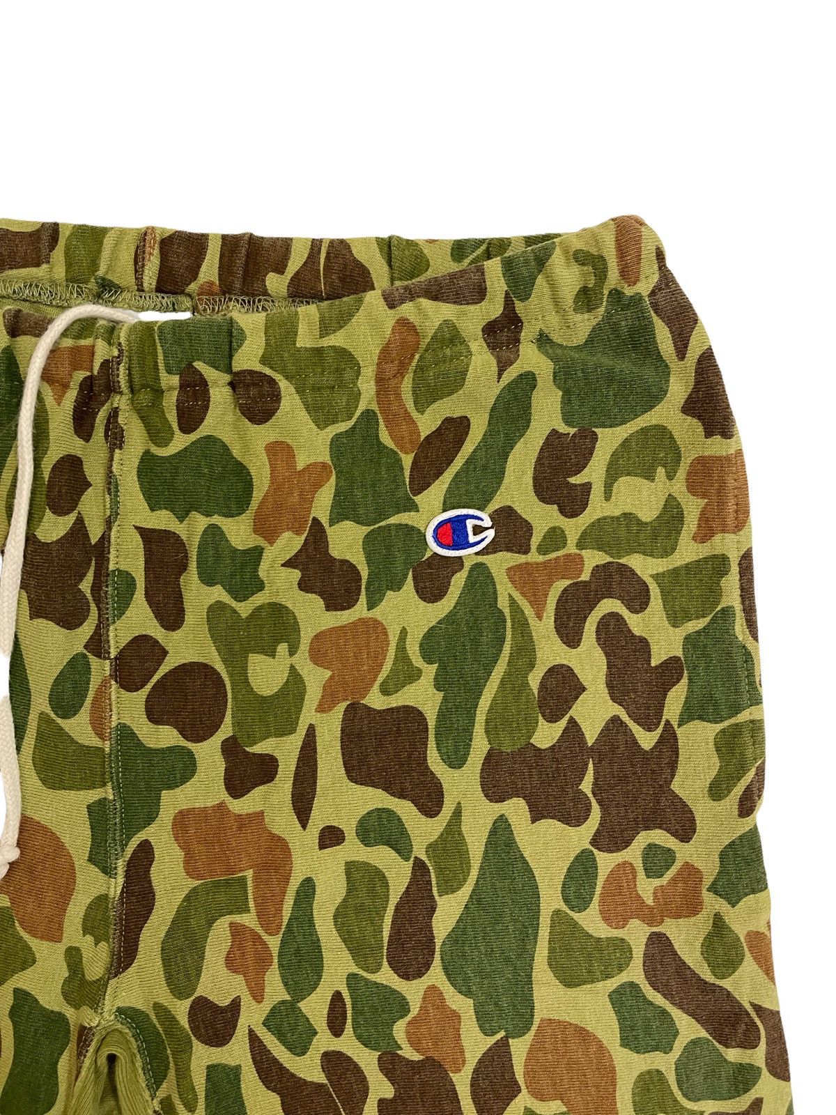 Champion Vintage Champion Reverse Weave short pant camo Size US 30 / EU 46 - 6 Thumbnail