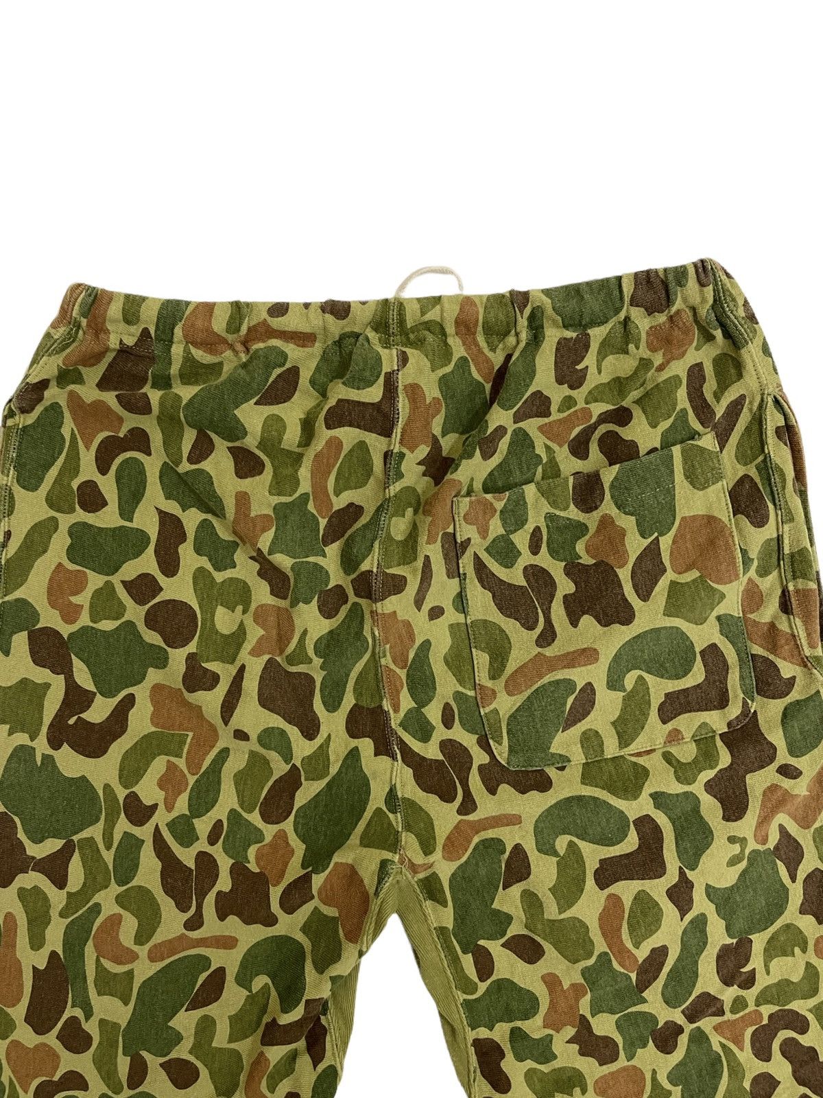 Champion Vintage Champion Reverse Weave short pant camo Size US 30 / EU 46 - 4 Thumbnail