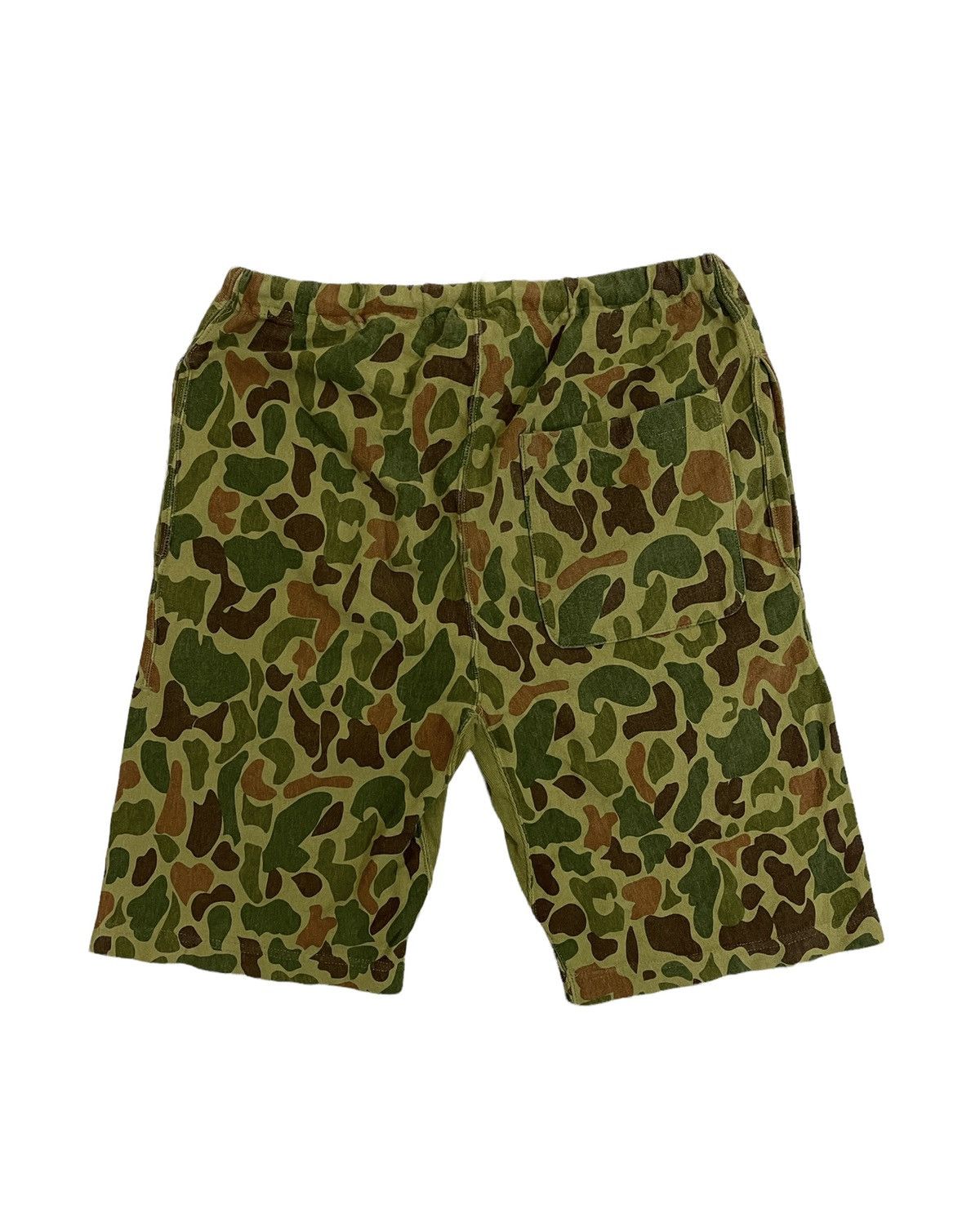 Champion Vintage Champion Reverse Weave short pant camo Size US 30 / EU 46 - 2 Thumbnail