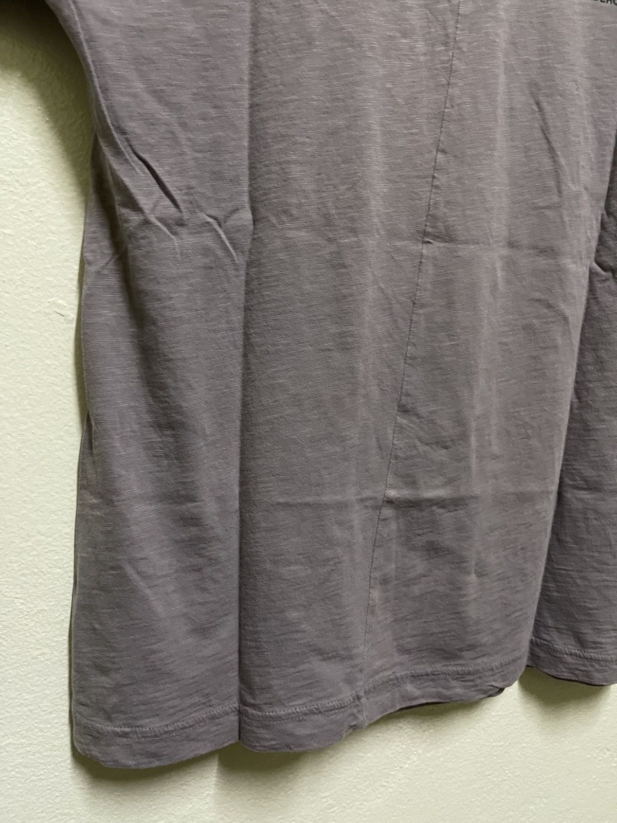 Jun Takahashi Uniqlo Undercover Mickey T Shirt Size L / US 10 / IT 46 - 9 Thumbnail