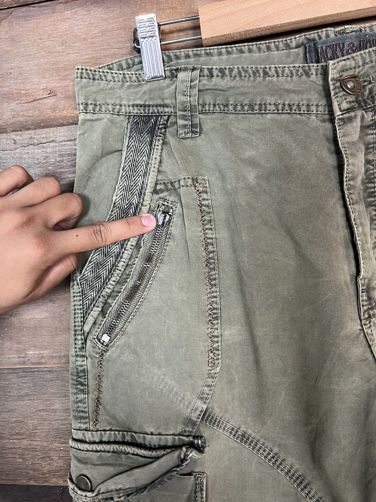 Other CARGO PANTS JACKY & HOWIE MULITPOCKET DESIGNER STREETWEAR Size US 34 / EU 50 - 7 Thumbnail