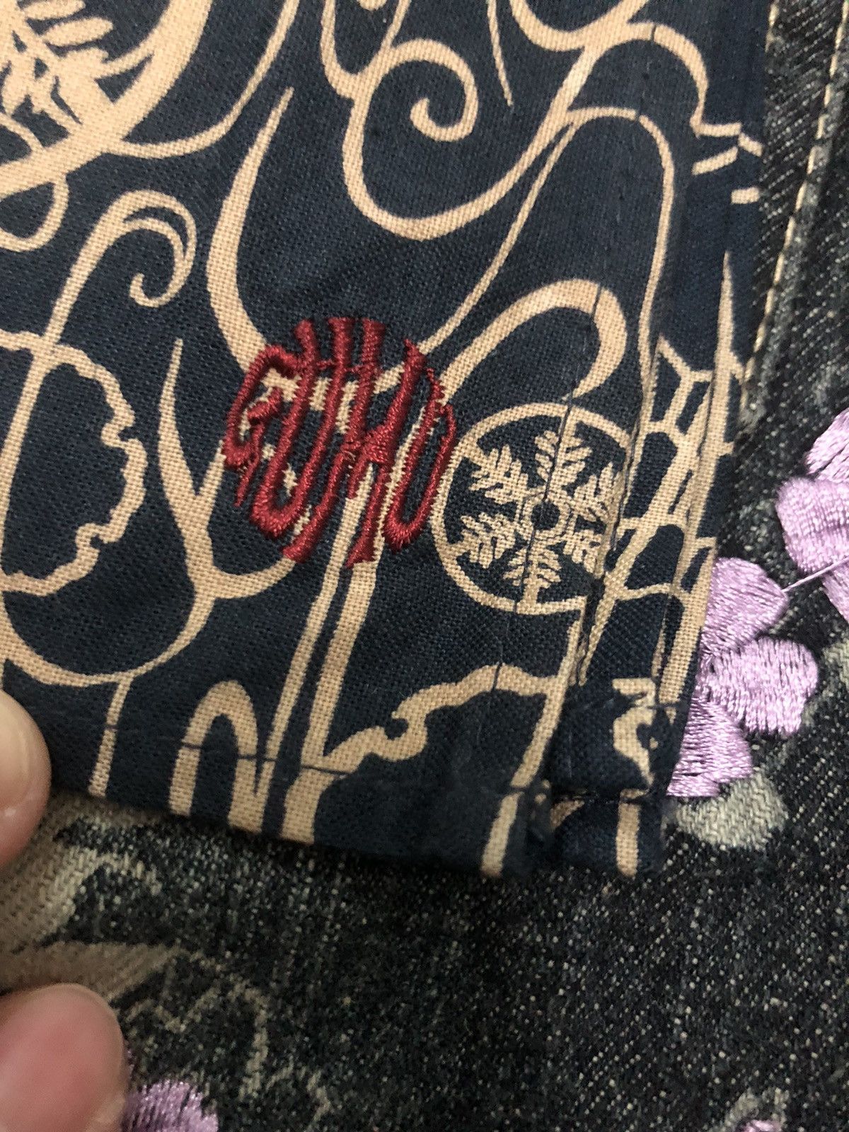 Japanese Brand VINTAGE GUMU SUKAJAN DRAGON EMBROIDERY DENIM Size US 34 / EU 50 - 12 Thumbnail