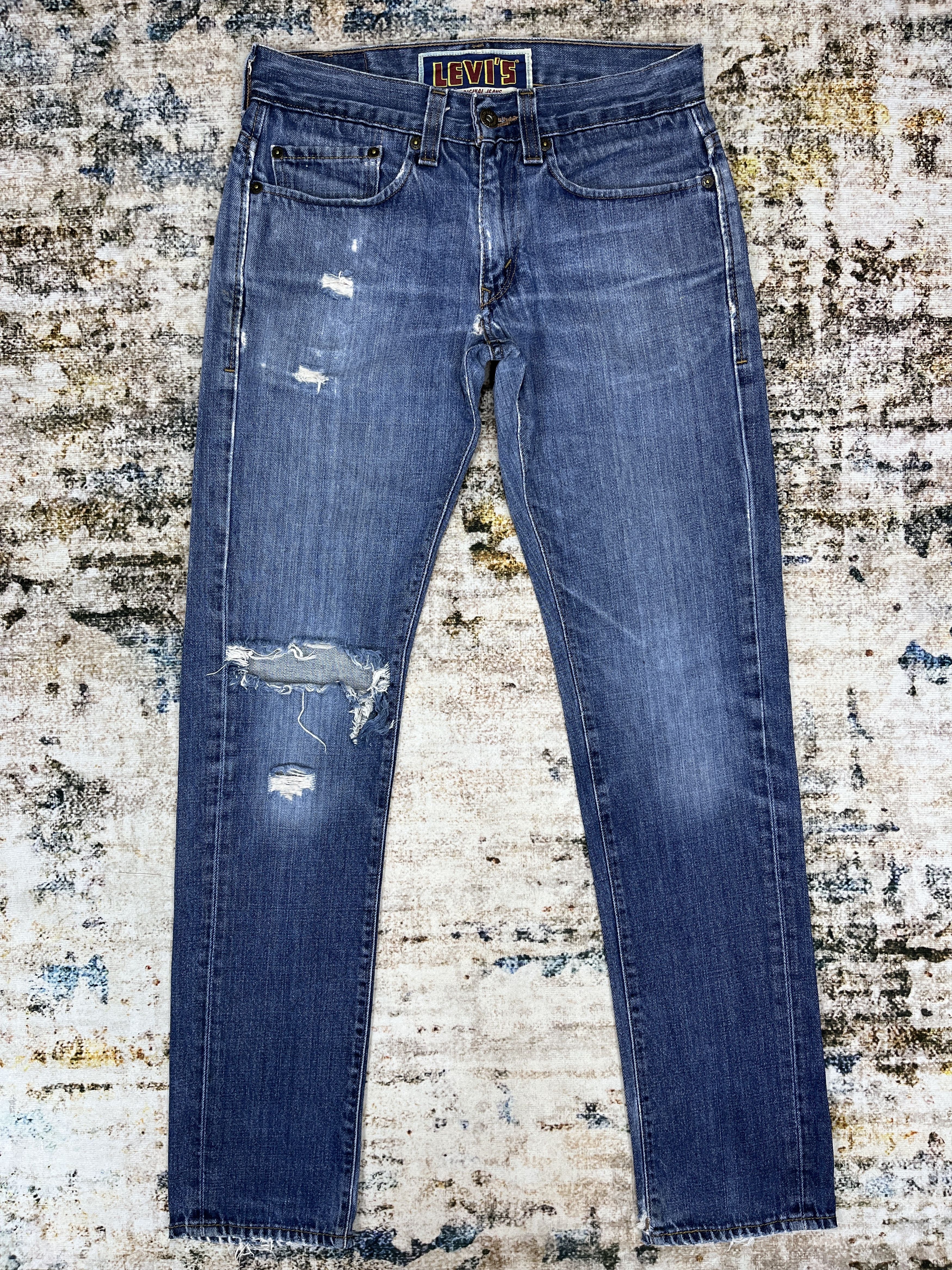 Levi's × Vintage Blue Distressed Vintage Levi's 511 Jeans 30×32 Denim - J146 Size US 30 / EU 46 - 1 Thumbnail