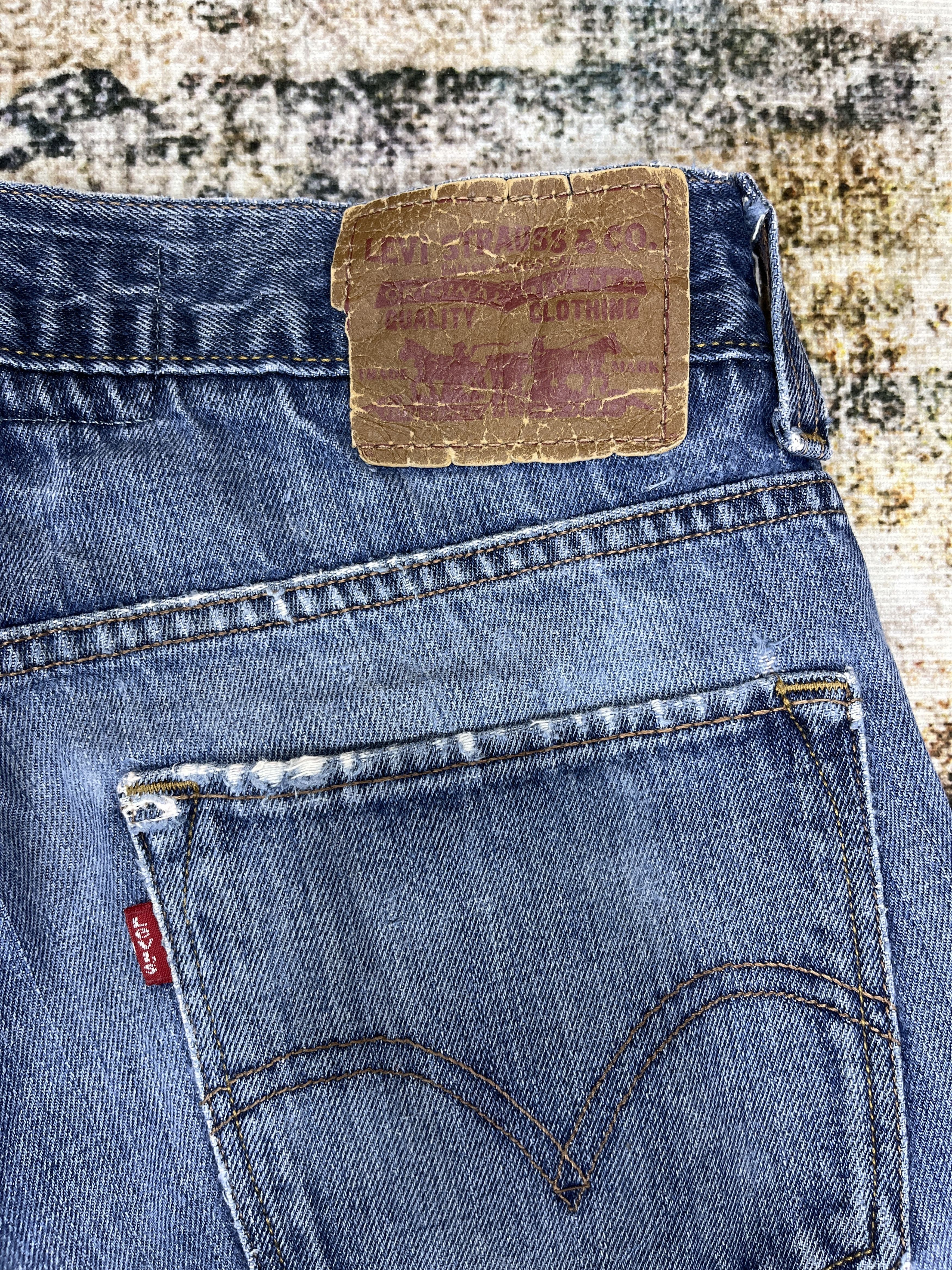 Levi's × Vintage Blue Distressed Vintage Levi's 511 Jeans 30×32 Denim - J146 Size US 30 / EU 46 - 9 Thumbnail