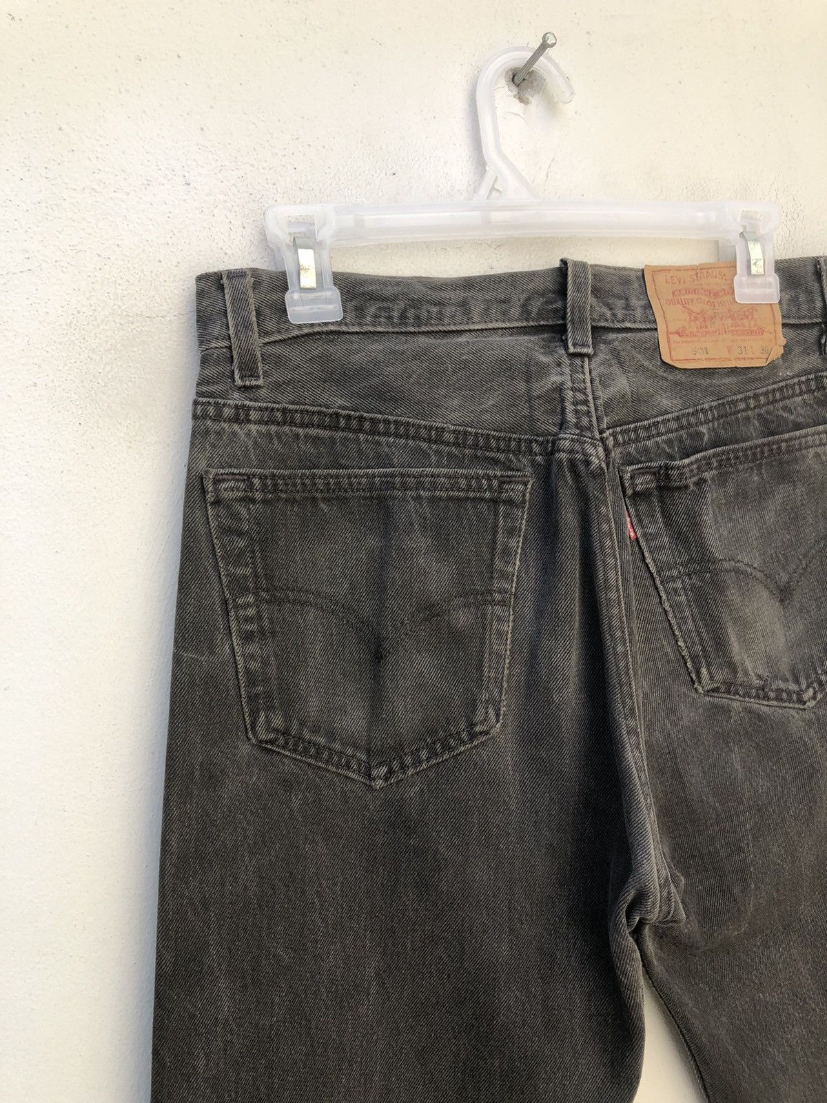 Levi's Vintage 1995 Levi’s 501 Jeans Faded Black Denim Size US 31 - 10 Thumbnail