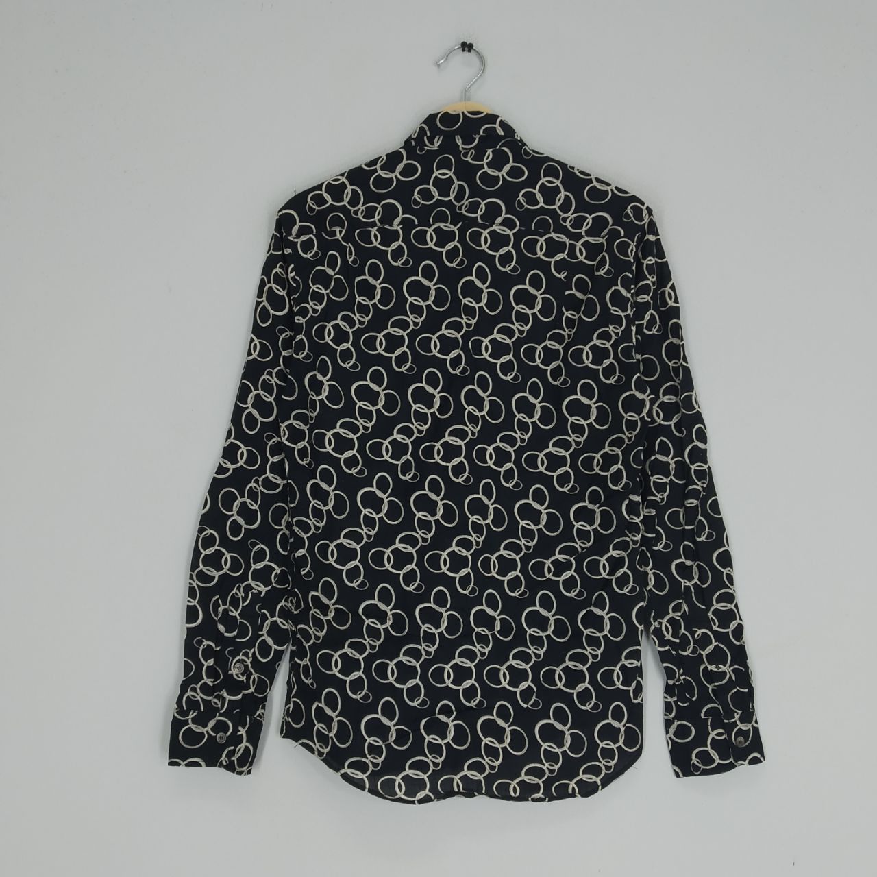 Japanese Brand Neil Barret All Overprint Gold Chains Black Shirt Size US S / EU 44-46 / 1 - 2 Thumbnail
