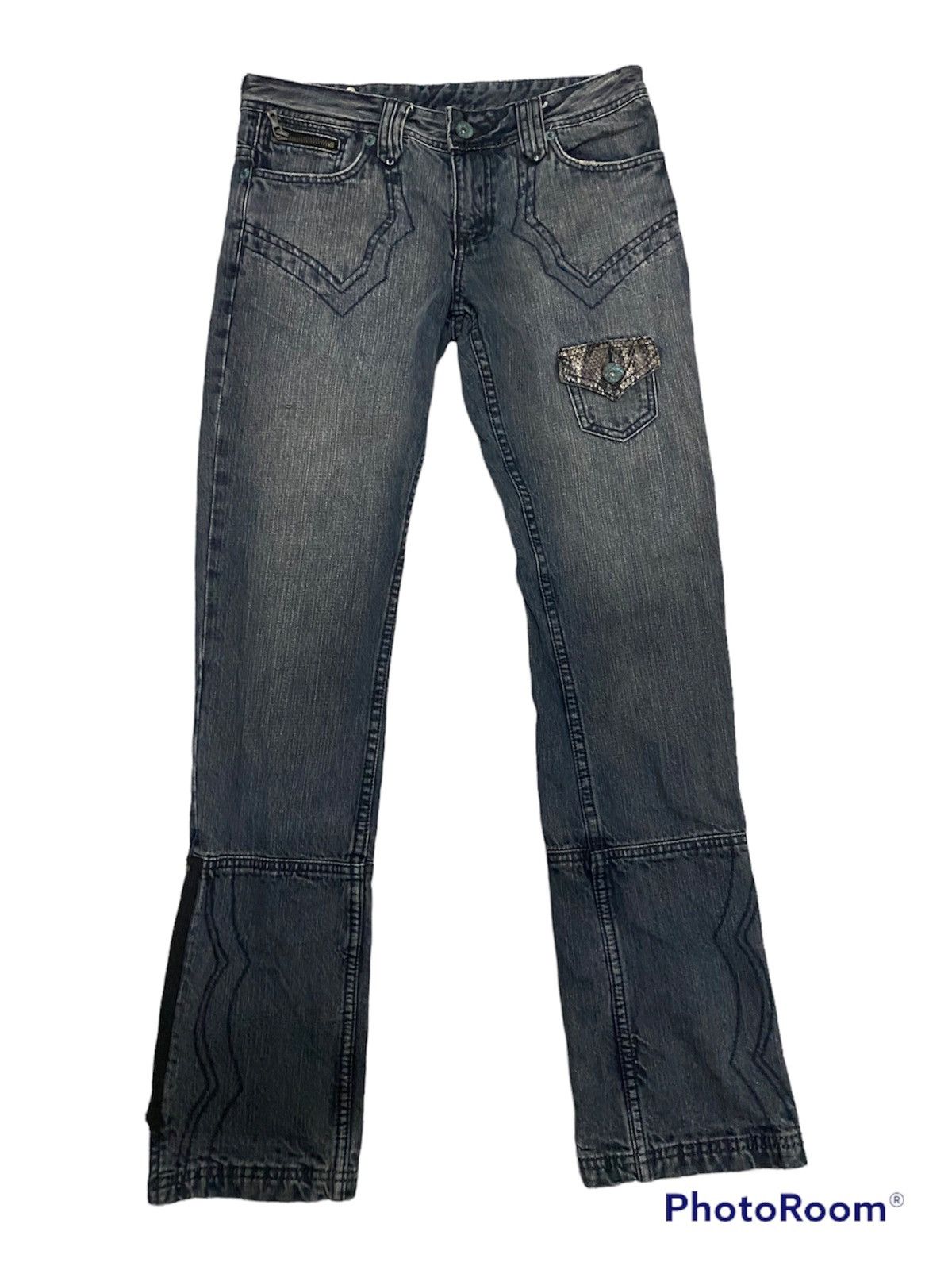 image of Offervintage Semantic Design Distressed Denim Jeans in Blue, Men's (Size 32)
