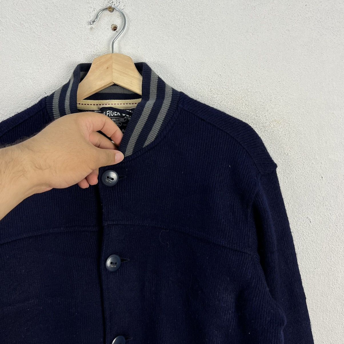 Japanese Brand VINTAGE VARSITY JACKET TOMMY HILFIGER RARE DESIGN Size US S / EU 44-46 / 1 - 6 Thumbnail