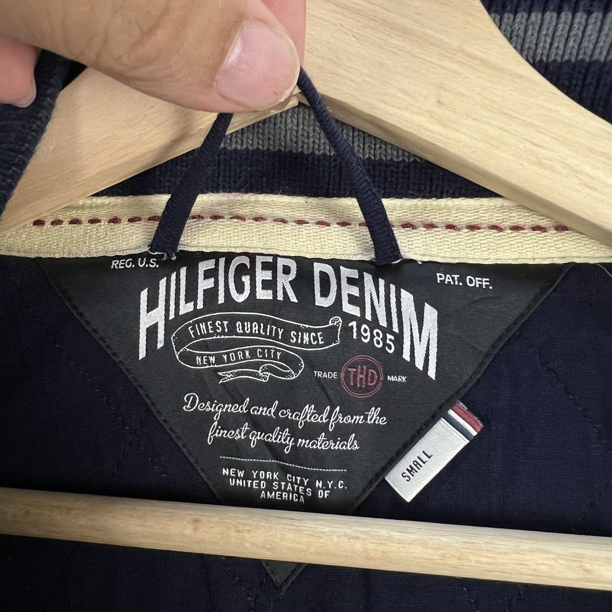 Japanese Brand VINTAGE VARSITY JACKET TOMMY HILFIGER RARE DESIGN Size US S / EU 44-46 / 1 - 16 Thumbnail