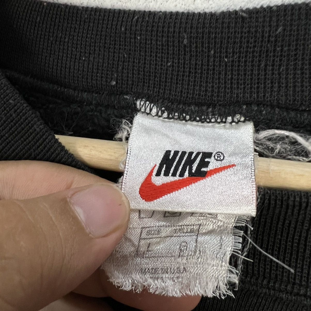 Nike × Vintage VINTAGE NIKE BIG SWOOSH SWEATSHIRT CREWNECK MADE IN USA Size US L / EU 52-54 / 3 - 9 Thumbnail