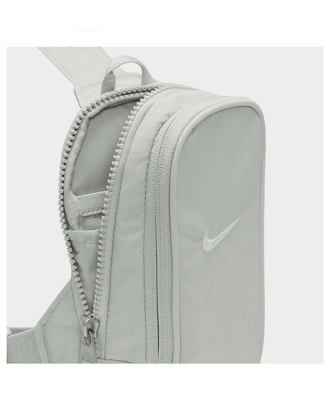 Nike × Vintage Nike Sportwear Essentials Crossbody Bag (1L) Size ONE SIZE - 4 Thumbnail