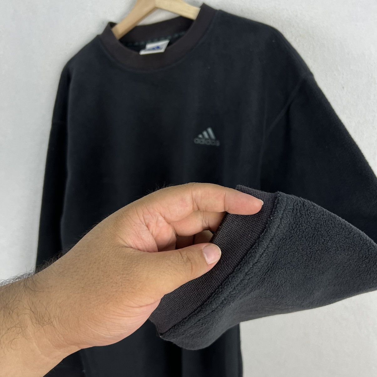 Adidas VINTAGE ADIDAS SWEATSHIRT BIG LOGO Size US M / EU 48-50 / 2 - 7 Thumbnail