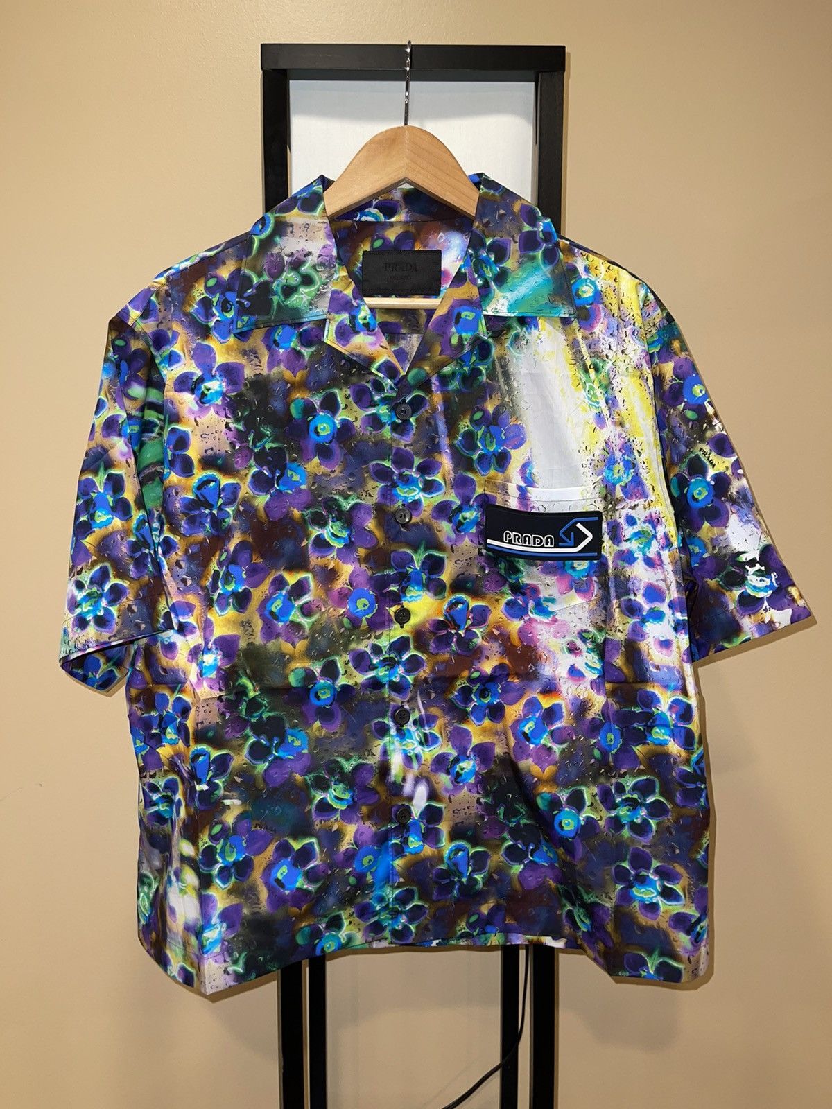 Prada Prada 2018 Liquid Floral Daisy Bowling Button Up Shirt Size US L / EU 52-54 / 3 - 1 Thumbnail