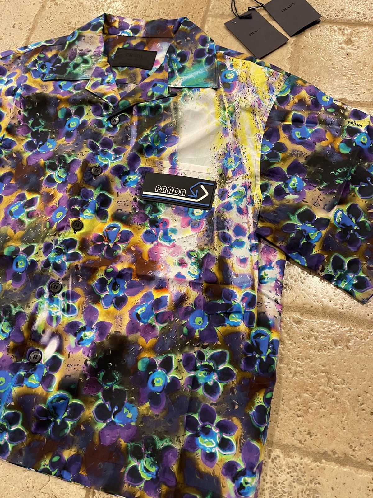 Prada Prada 2018 Liquid Floral Daisy Bowling Button Up Shirt Size US L / EU 52-54 / 3 - 5 Thumbnail