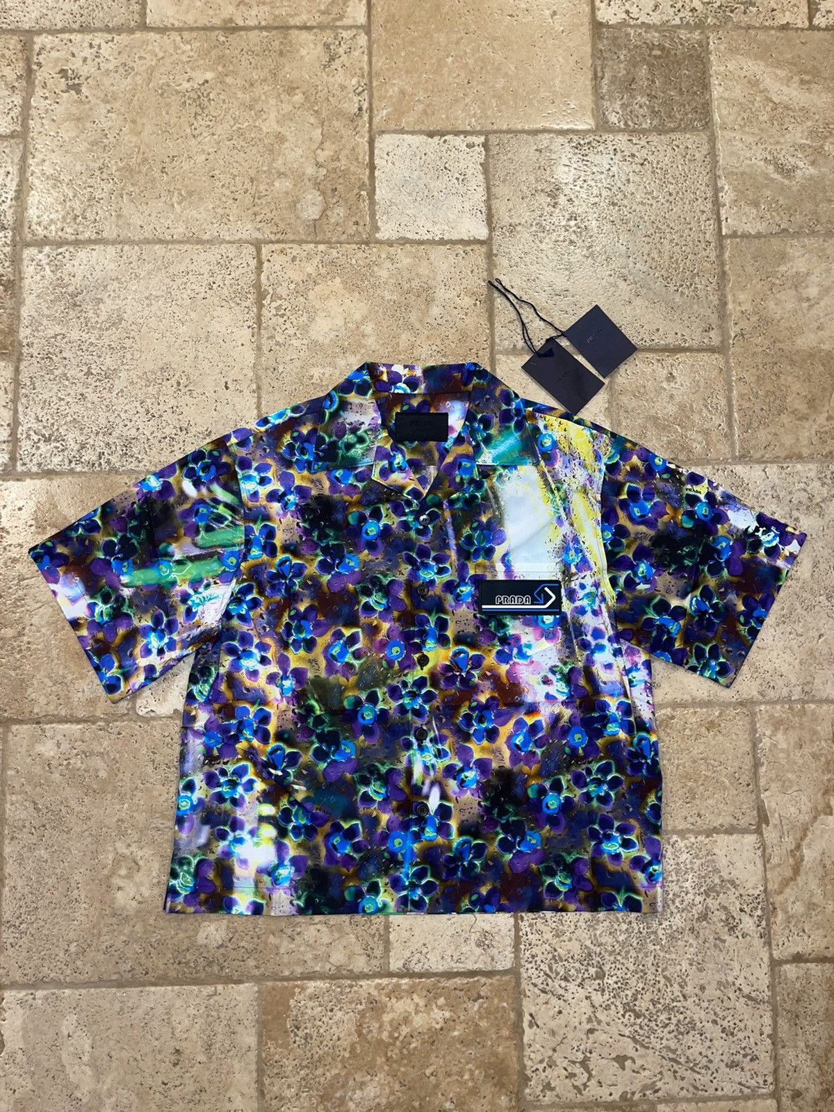 Prada Prada 2018 Liquid Floral Daisy Bowling Button Up Shirt Size US L / EU 52-54 / 3 - 9 Thumbnail