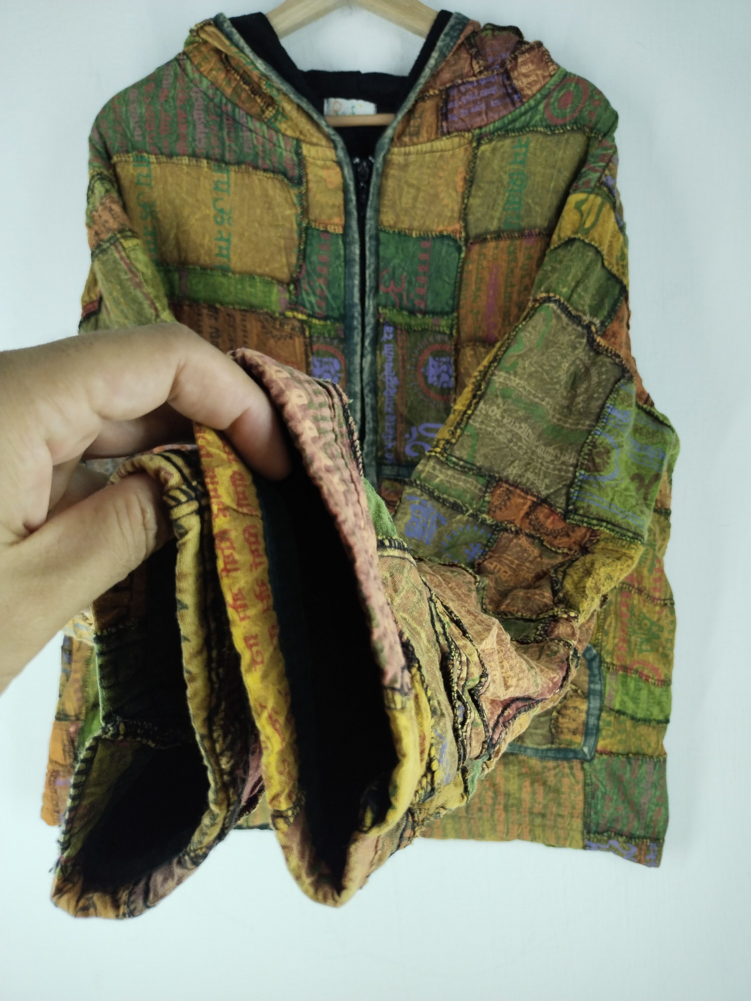 Japanese Brand VINTAGE PATCHWORK SEXUAL HOLLYWOOD SIGN HOODIE Size US L / EU 52-54 / 3 - 9 Thumbnail