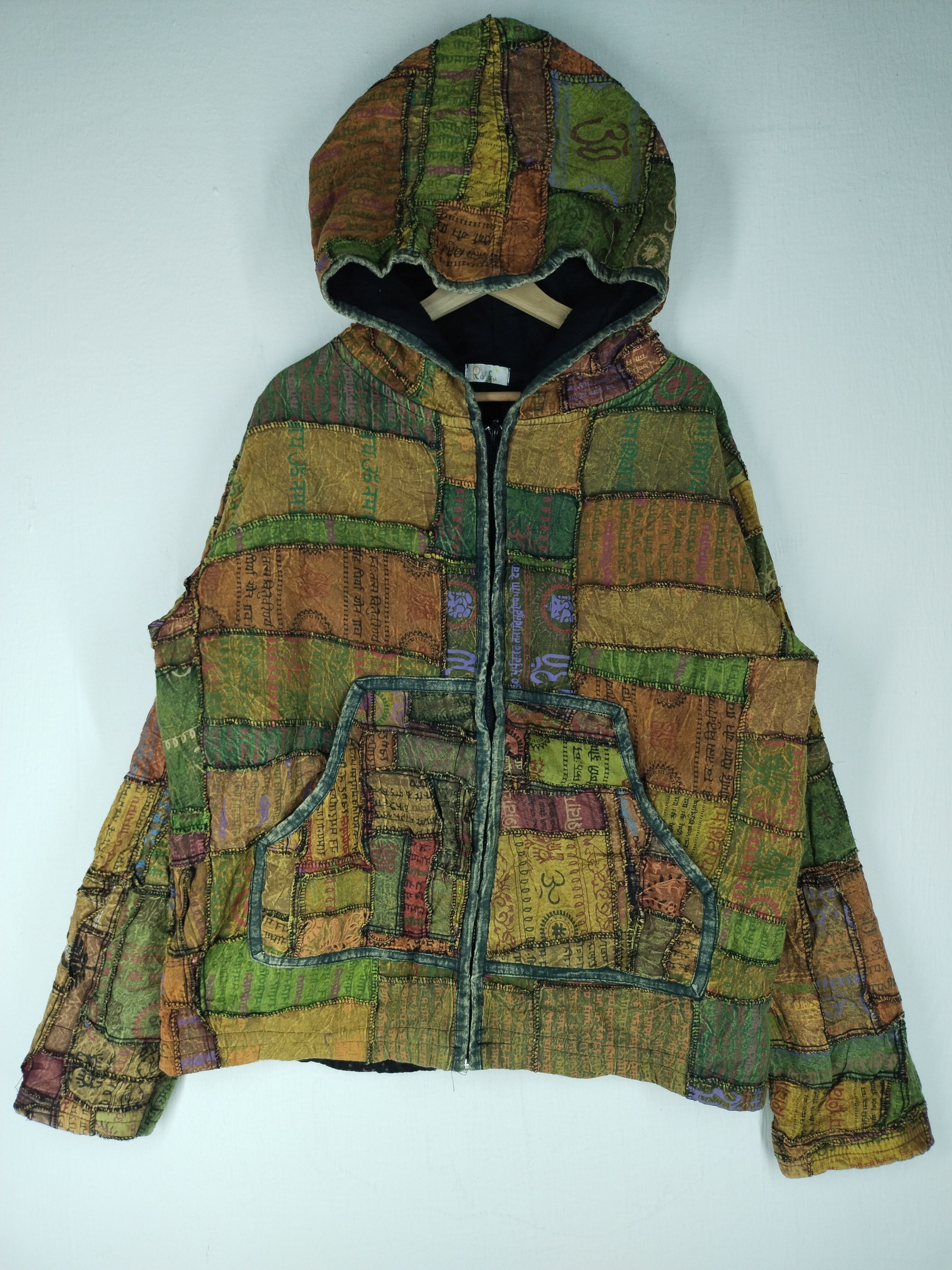 Japanese Brand VINTAGE PATCHWORK SEXUAL HOLLYWOOD SIGN HOODIE Size US L / EU 52-54 / 3 - 4 Thumbnail