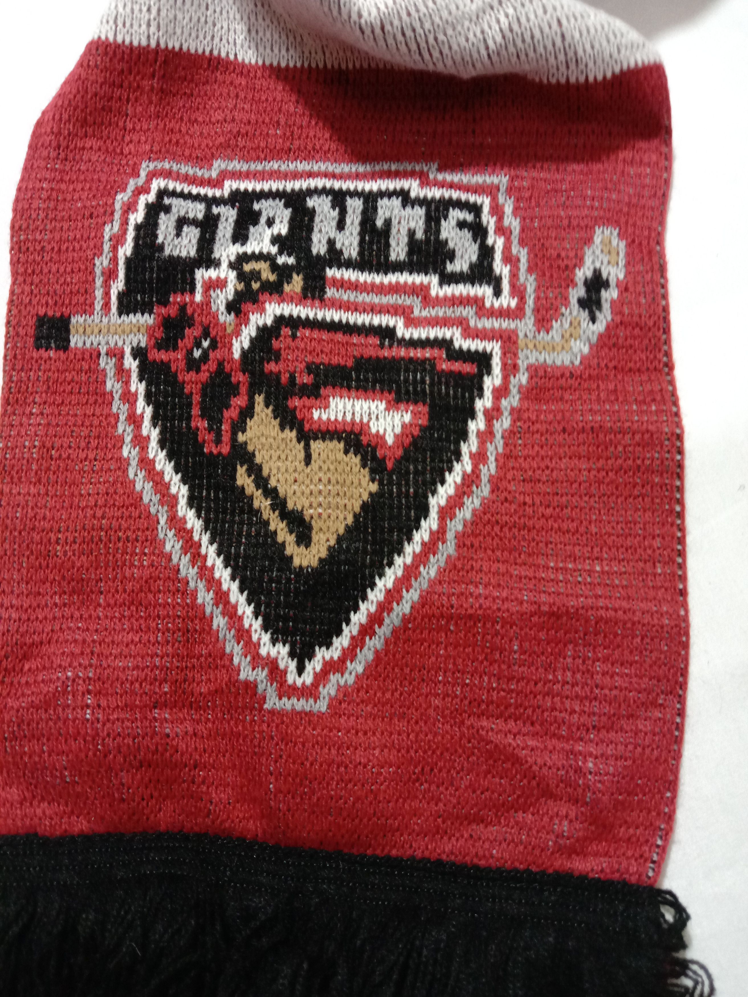 NHL WHL x Vancouver Giants Muffler/Scarf Made In England Size ONE SIZE - 2 Thumbnail