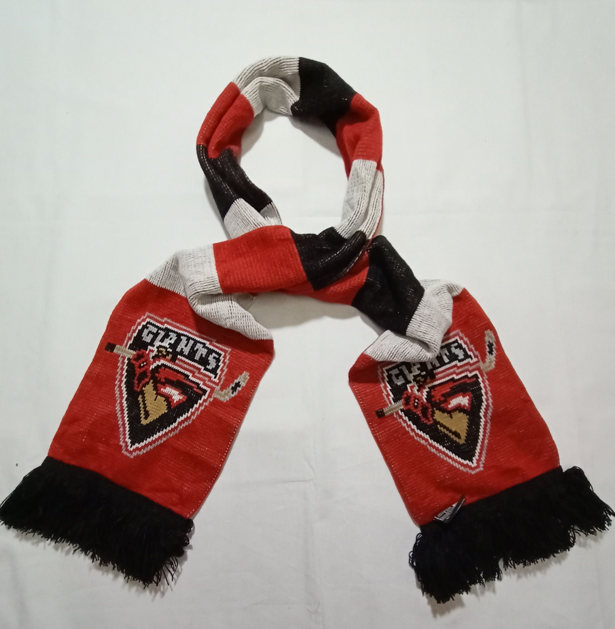 NHL WHL x Vancouver Giants Muffler/Scarf Made In England Size ONE SIZE - 1 Thumbnail