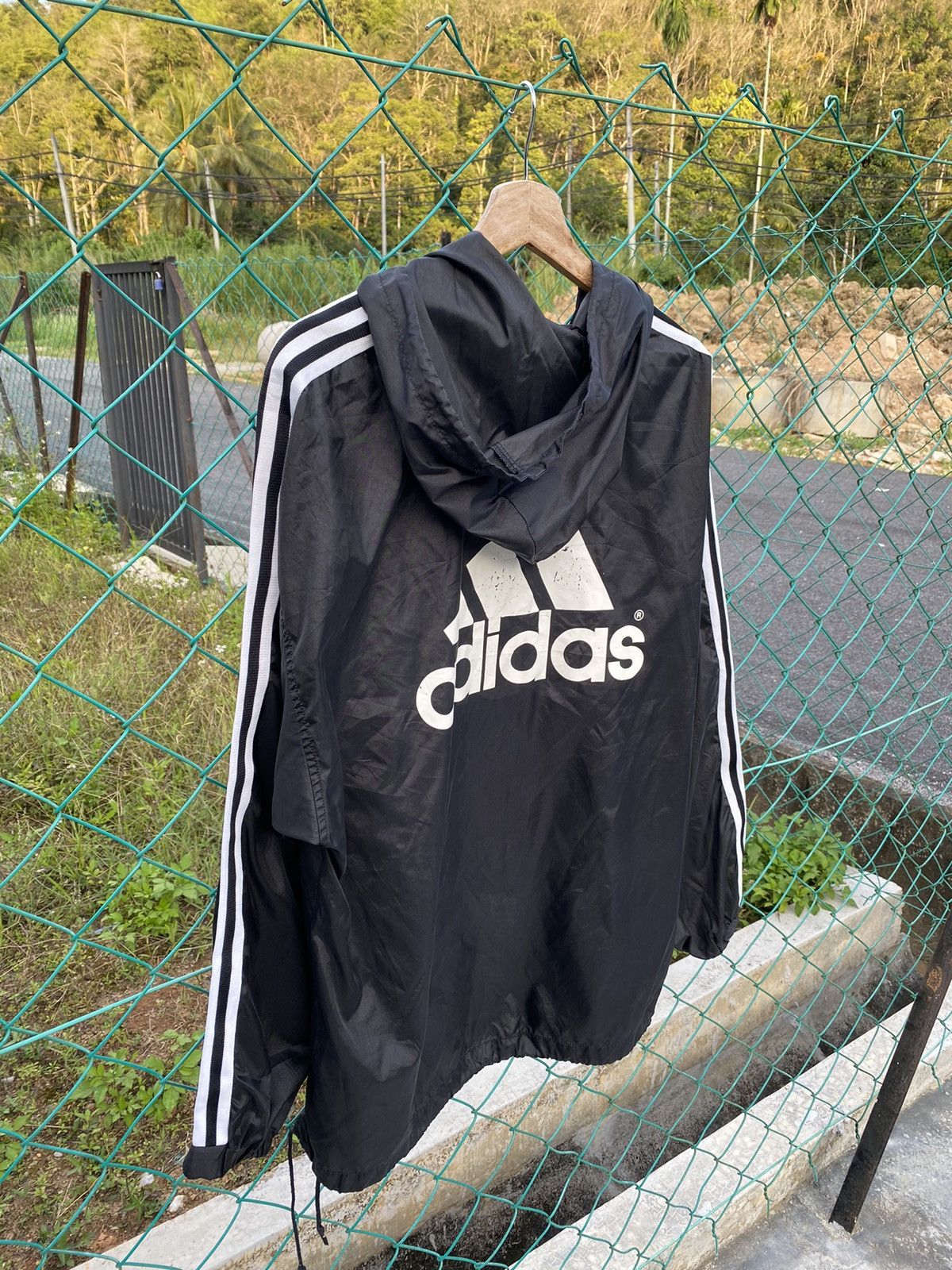 KITH x adidas 上着のみ Kith x Adidas Leather Football Bomber Jacket - Size XL - Black