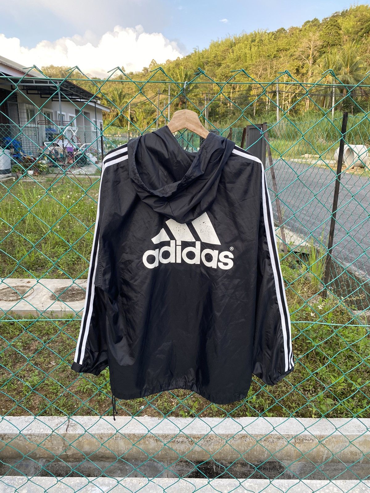 Adidas Vintage Adidas Big Logo Raincoat Size US XL / EU 56 / 4 - 4 Thumbnail