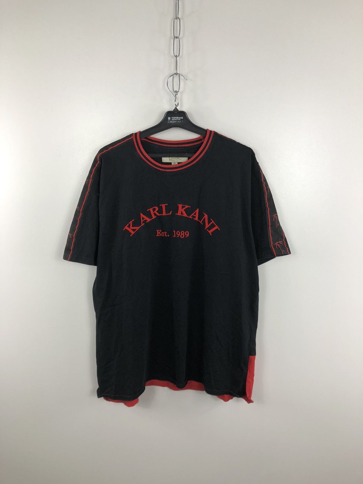 Karl Kani Karl Kani Big Logo T Shirt Black/Red Size XL Size US XL / EU 56 / 4 - 1 Thumbnail