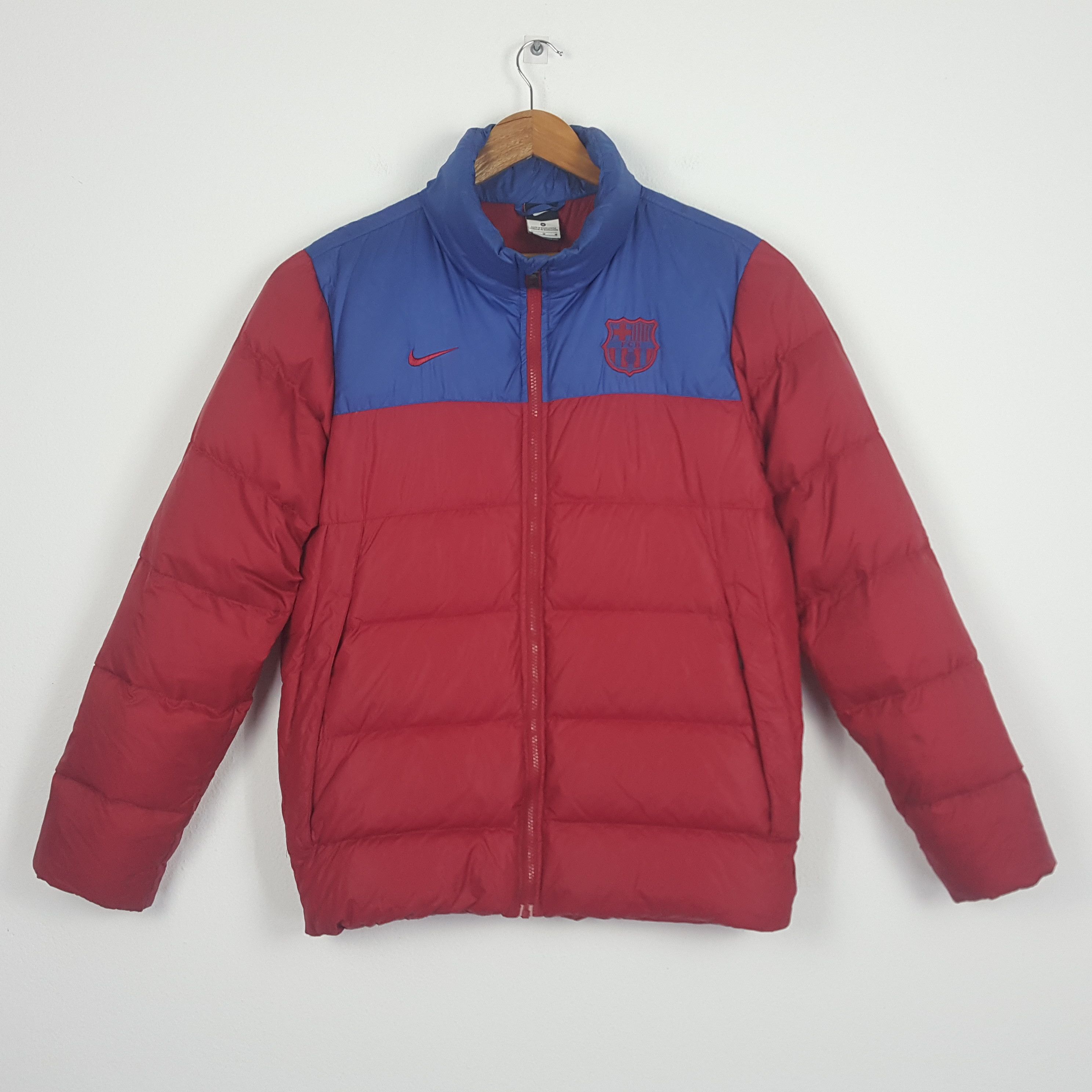 Nike × Vintage Vintage Nike F.C Barcelona Puffer Jacket Size US M / EU 48-50 / 2 - 1 Thumbnail