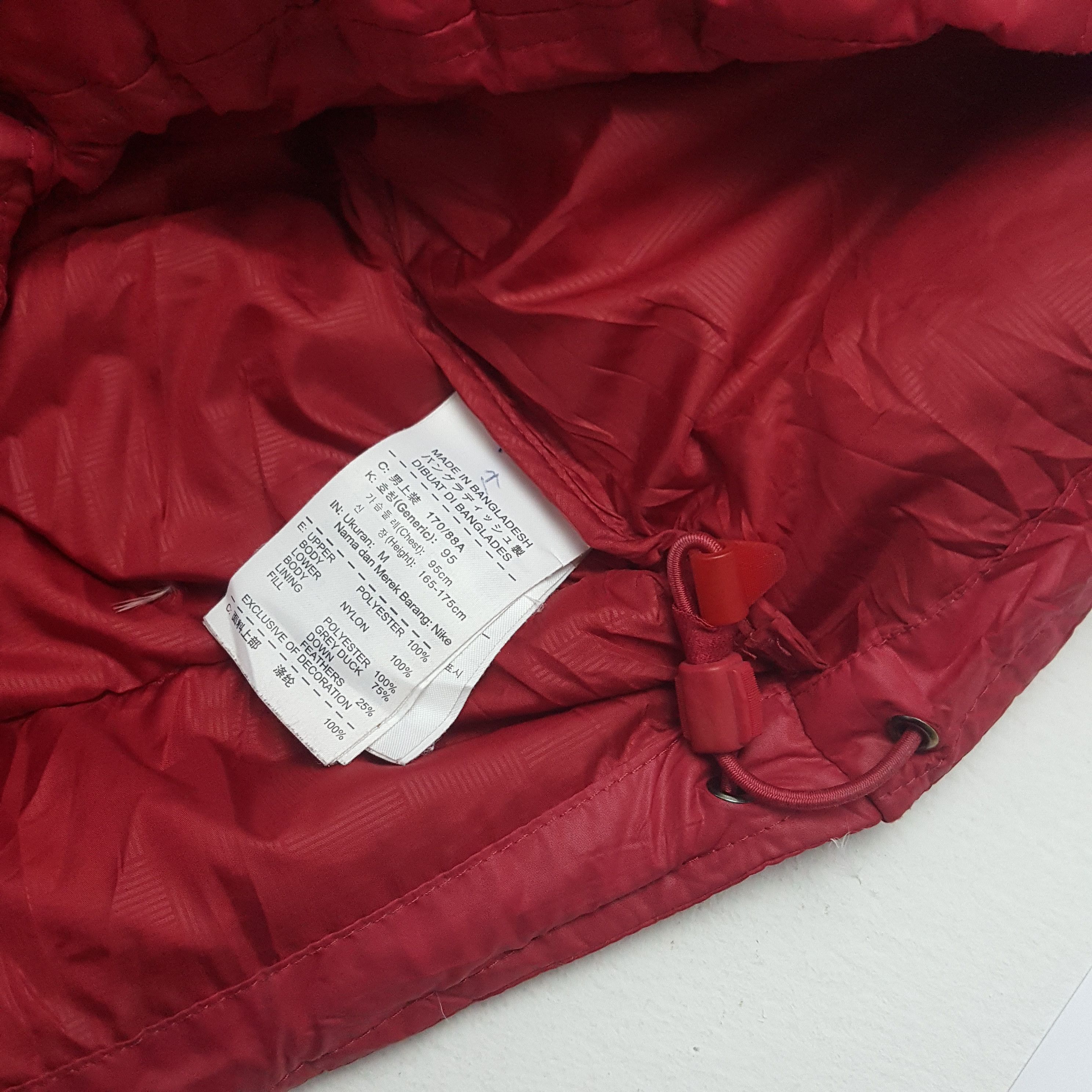 Nike × Vintage Vintage Nike F.C Barcelona Puffer Jacket Size US M / EU 48-50 / 2 - 8 Thumbnail