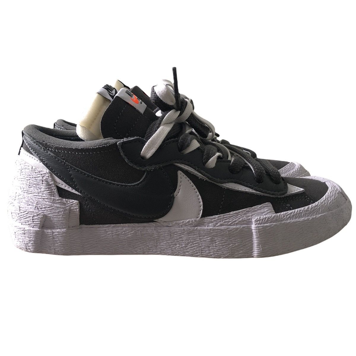 Nike × Sacai Nike x Sacai Blazer Low Iron Grey Size US 6 / EU 39 - 2 Thumbnail