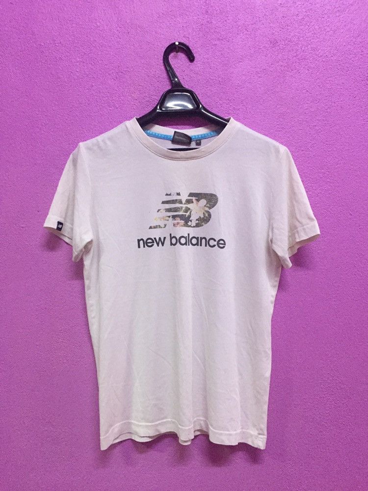 New Balance New Balance Tee Size S Size US S / EU 44-46 / 1 - 1 Thumbnail
