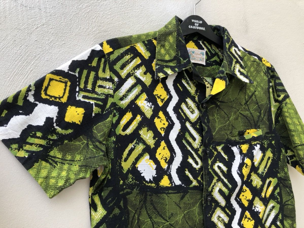 Other 60s Hawaiian Shirt Island Casuals Bowling Style Psychedelic Size US M / EU 48-50 / 2 - 4 Thumbnail