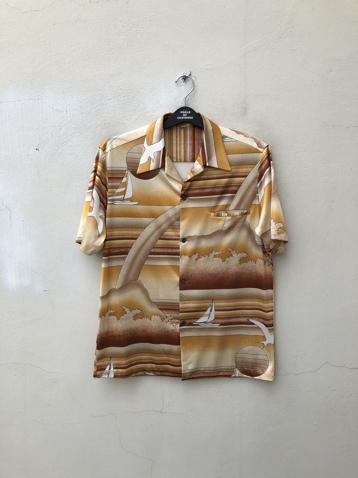 Other Vintage 70s Hawaiian Aloha Psychedelic Shirt Polyester Size US L / EU 52-54 / 3 - 1 Thumbnail