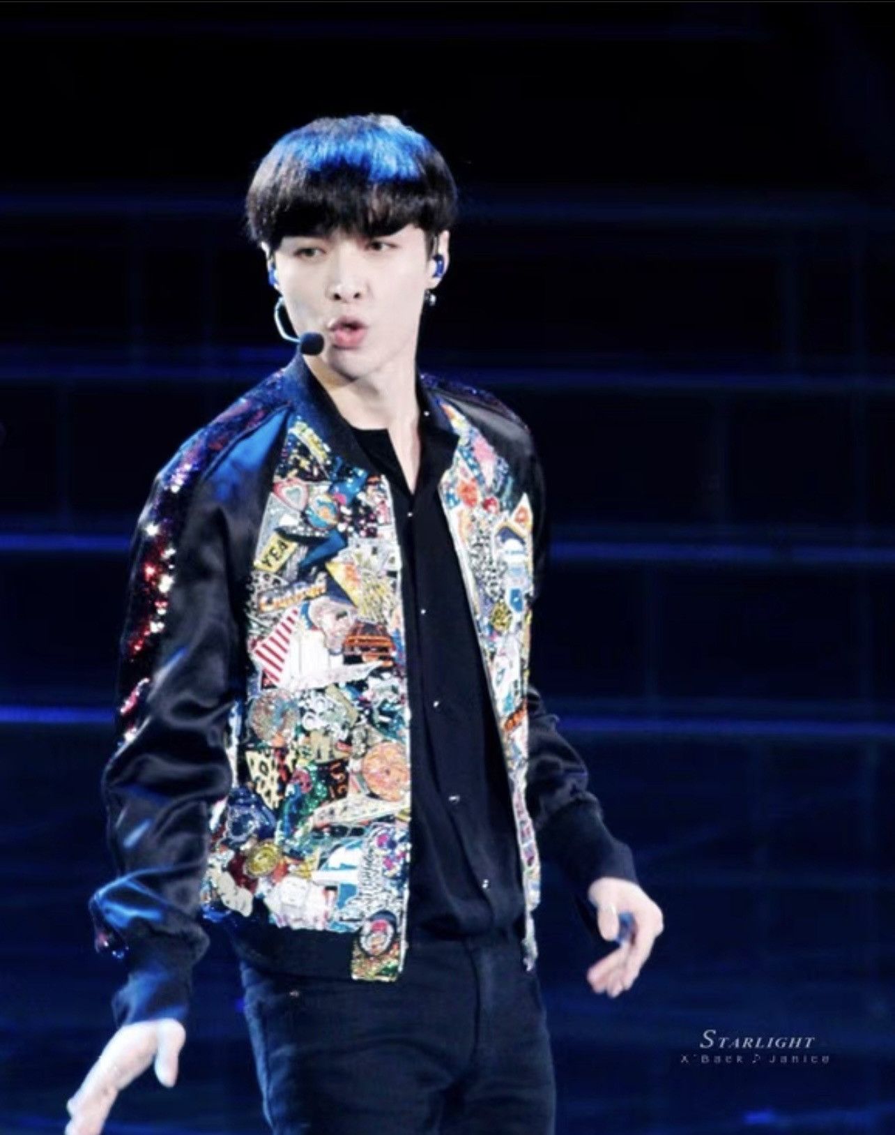 Saint Laurent Paris *MYTH* Saint Laurent Paris SS16 Sequin Souvenir Jacket Size US M / EU 48-50 / 2 - 8 Thumbnail