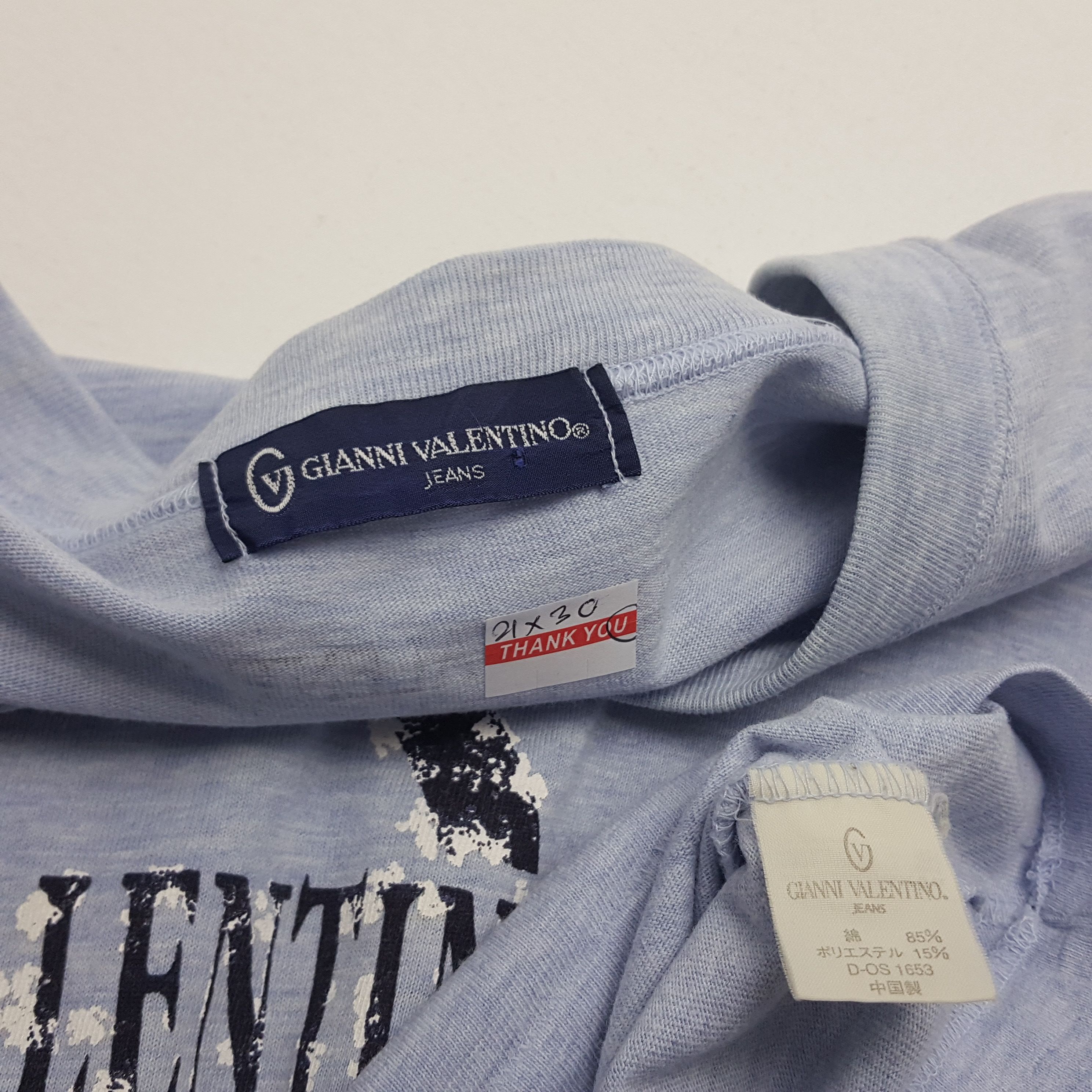Gianni Valentino × Valentino × Vintage Vintage GIANNI VALENTINO JEANS spellout logo design t-shirt Size US L / EU 52-54 / 3 - 3 Thumbnail